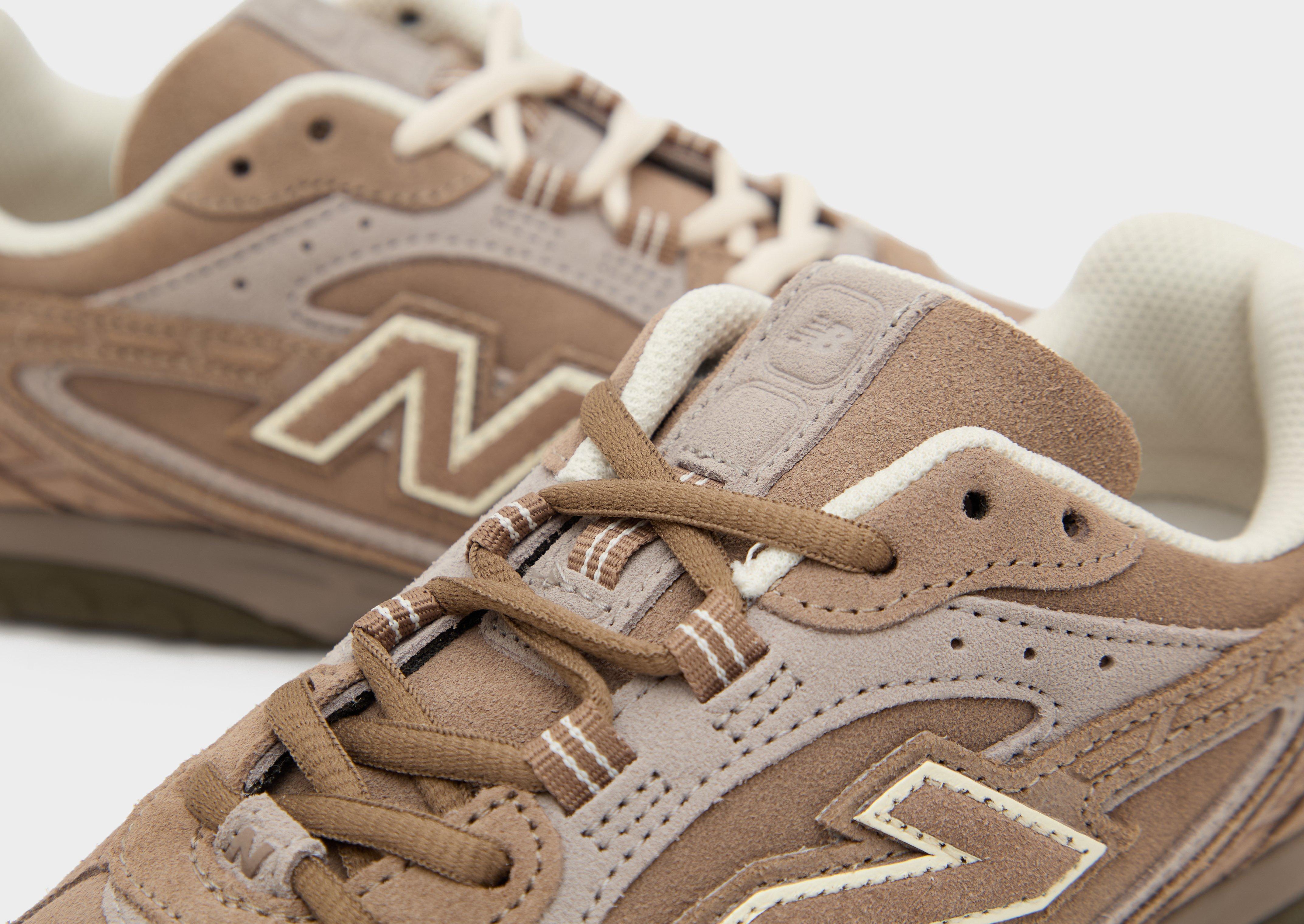 New Balance 204L