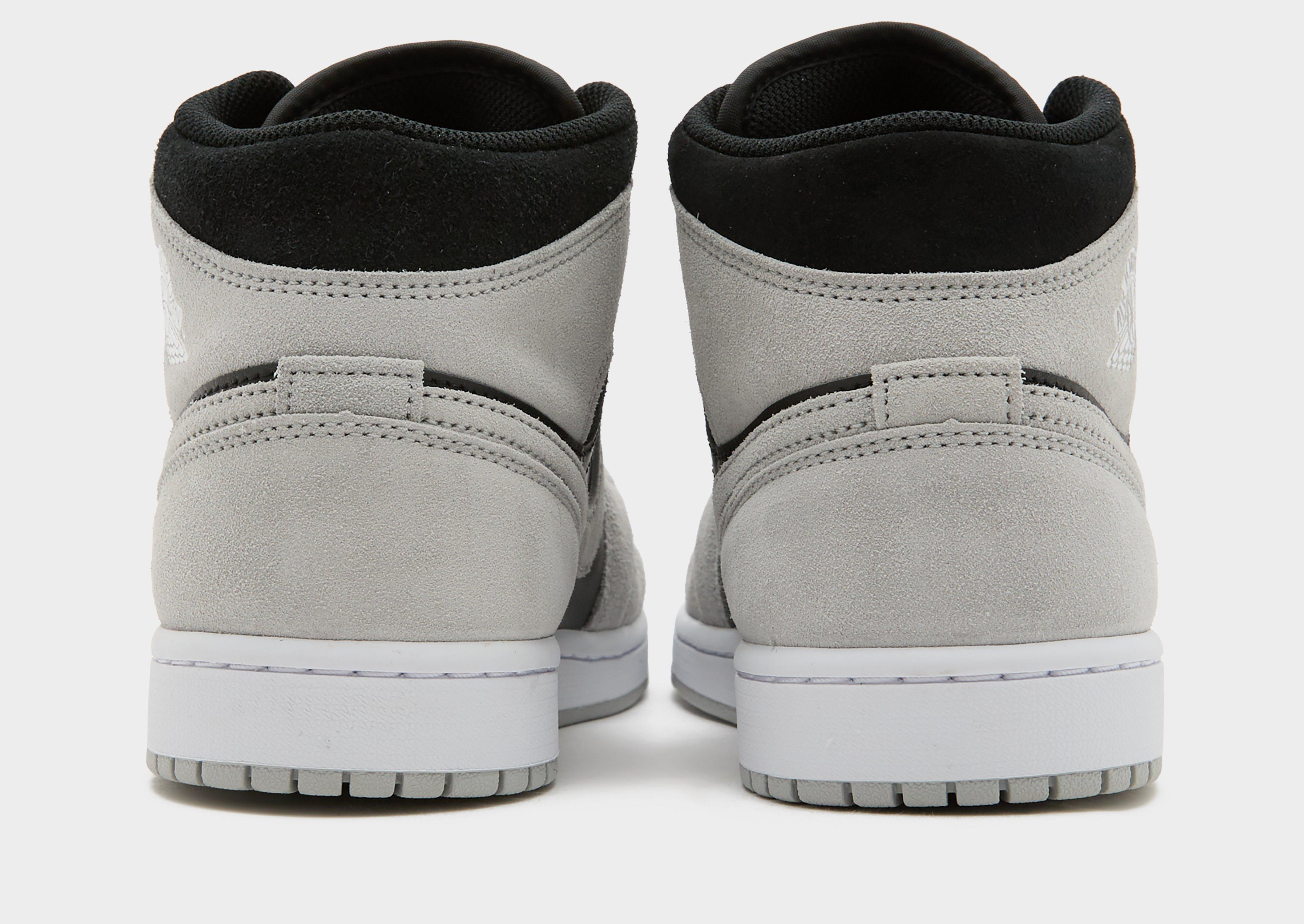 Jordan Air 1 Mid