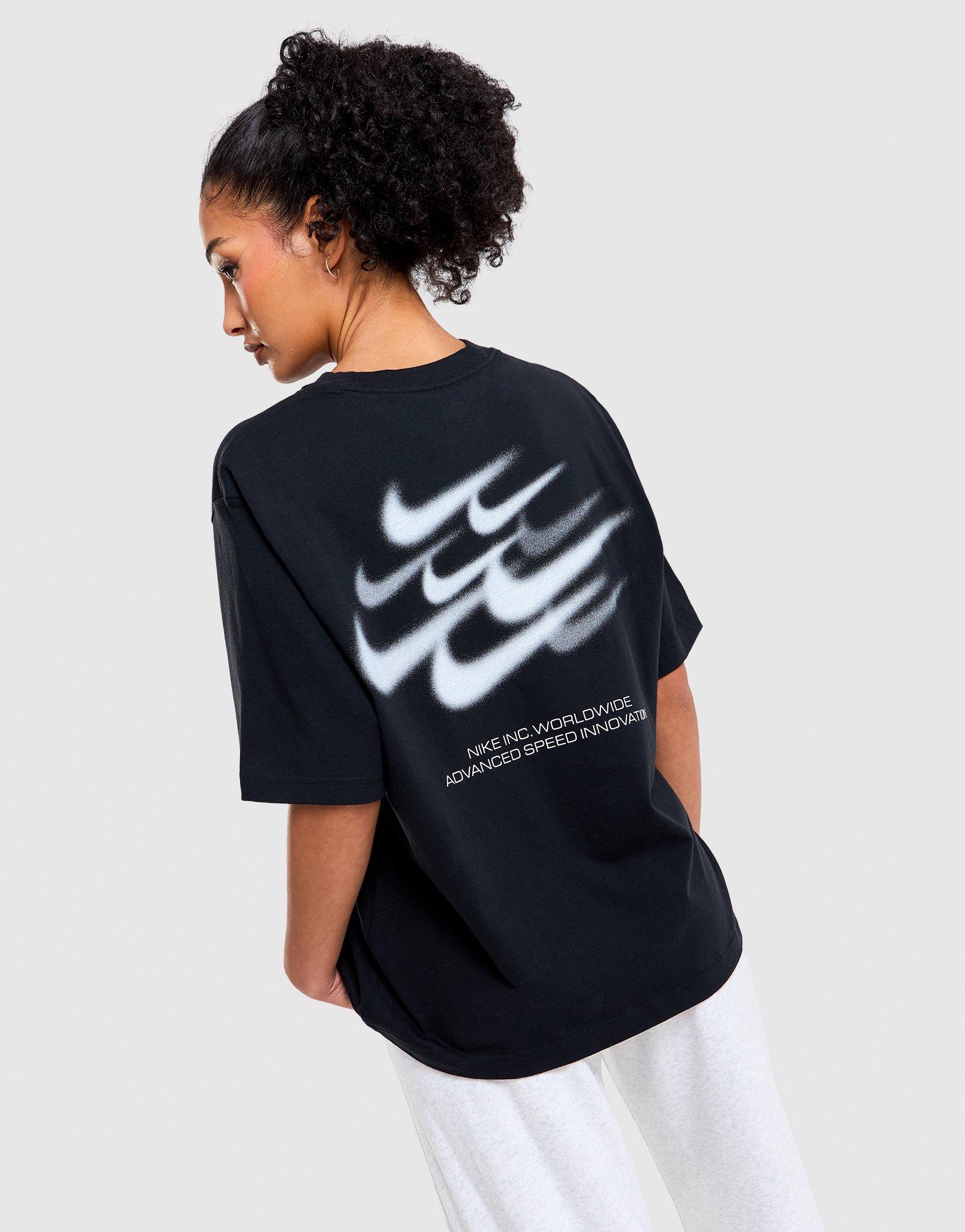 Nike Swoosh T-Shirt