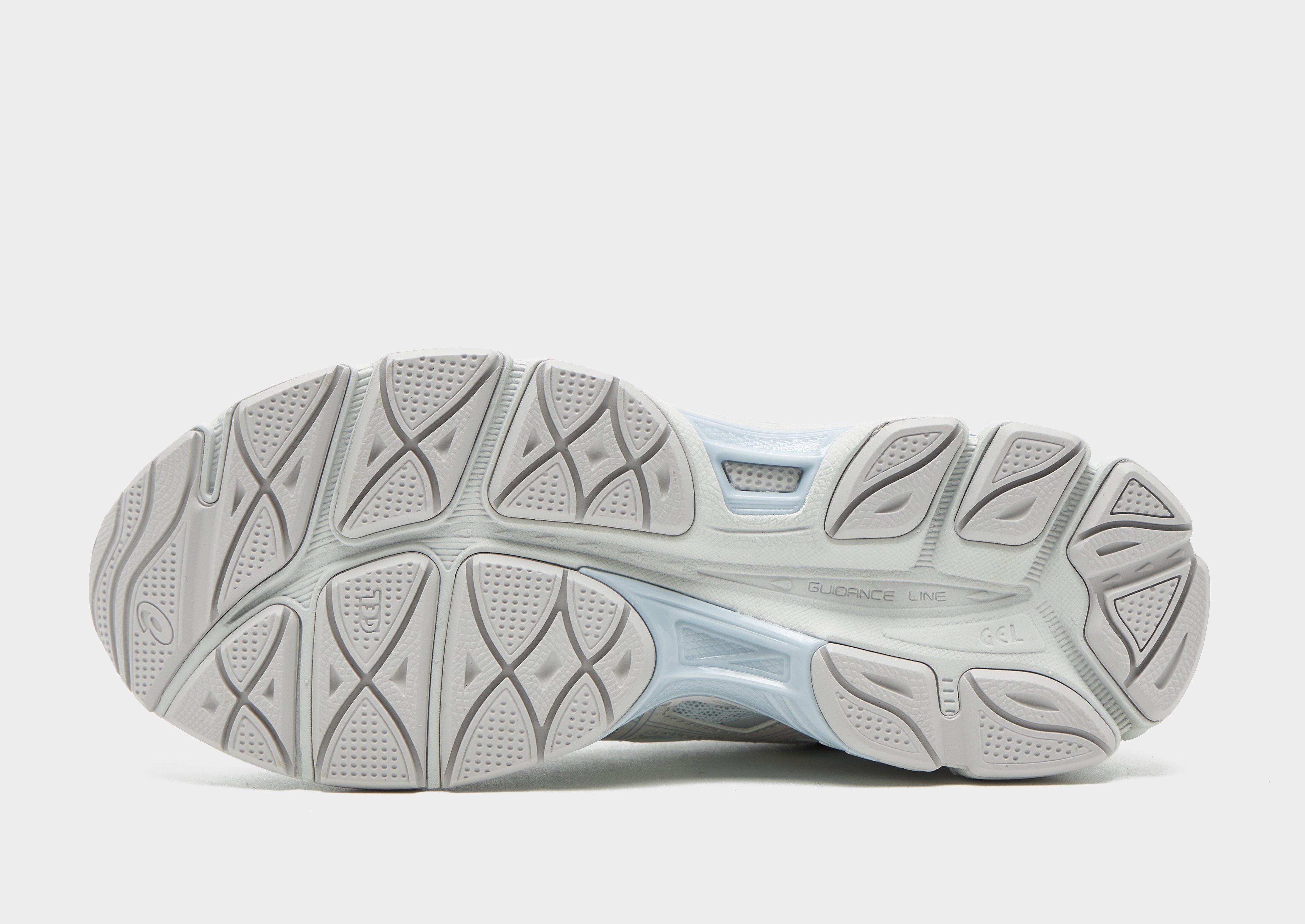 ASICS GEL-CUMULUS 16 Women's