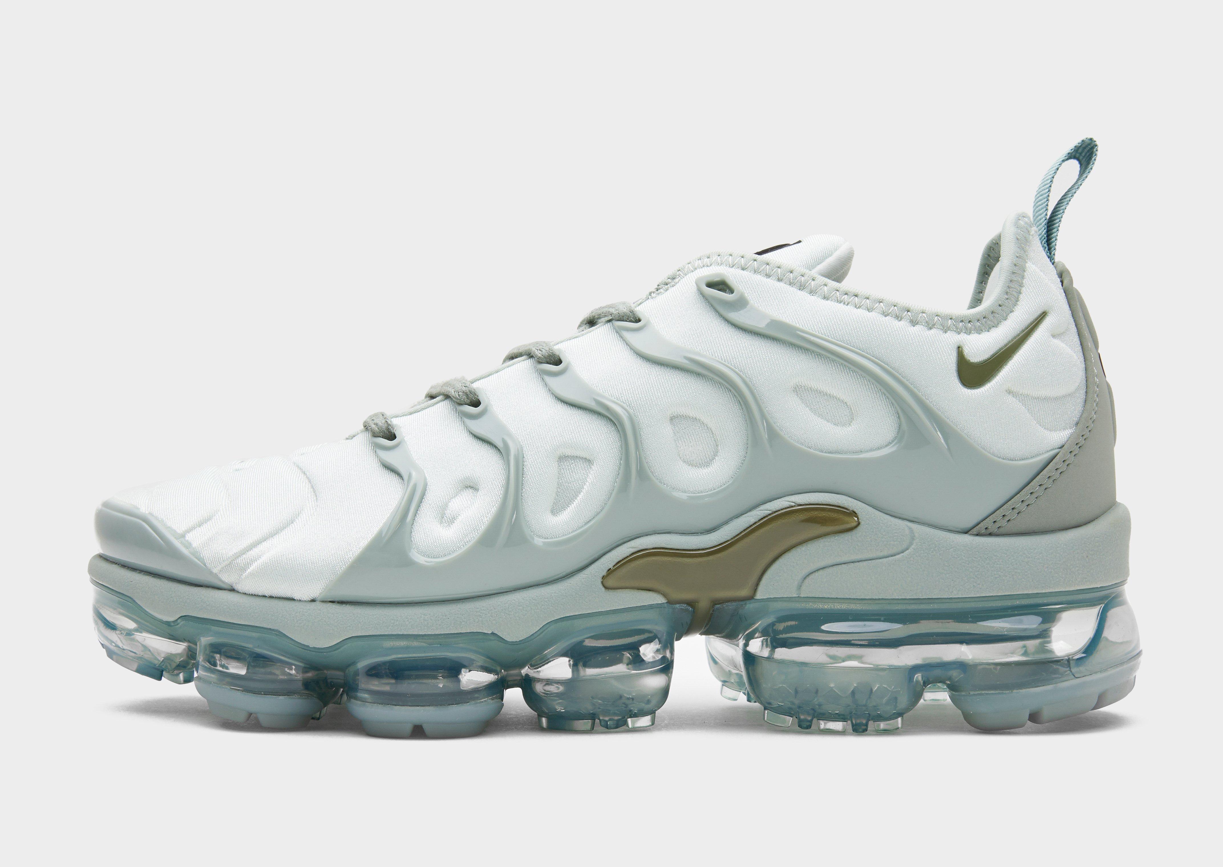 nike air vapormax plus womens