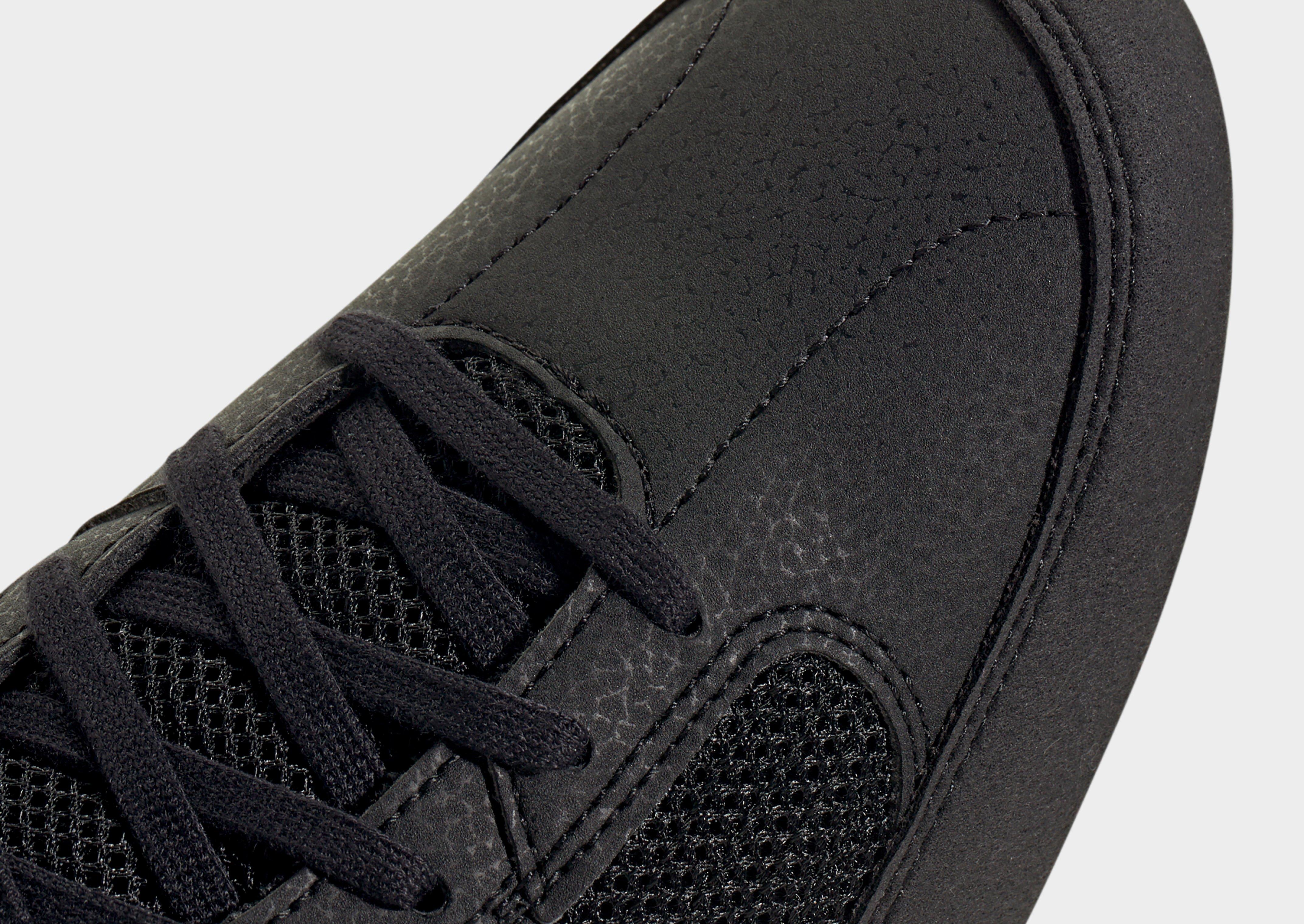 adidas HVC Ringerschuh