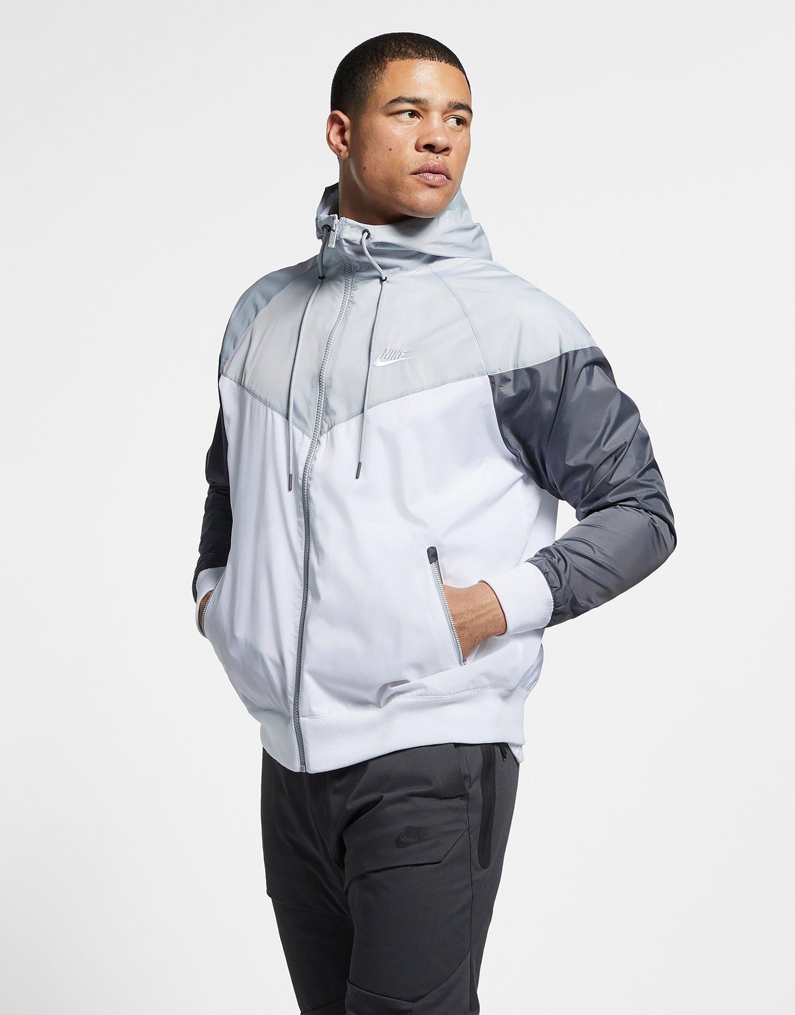 nike windrunner lightweight jacket