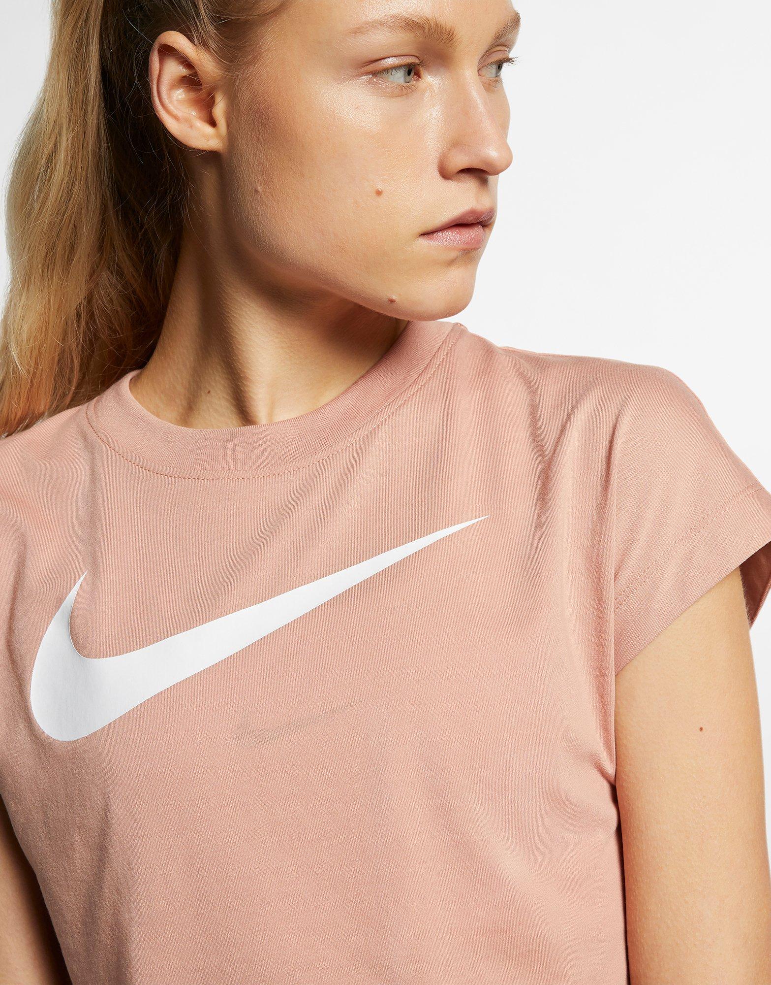 nike logo crop top