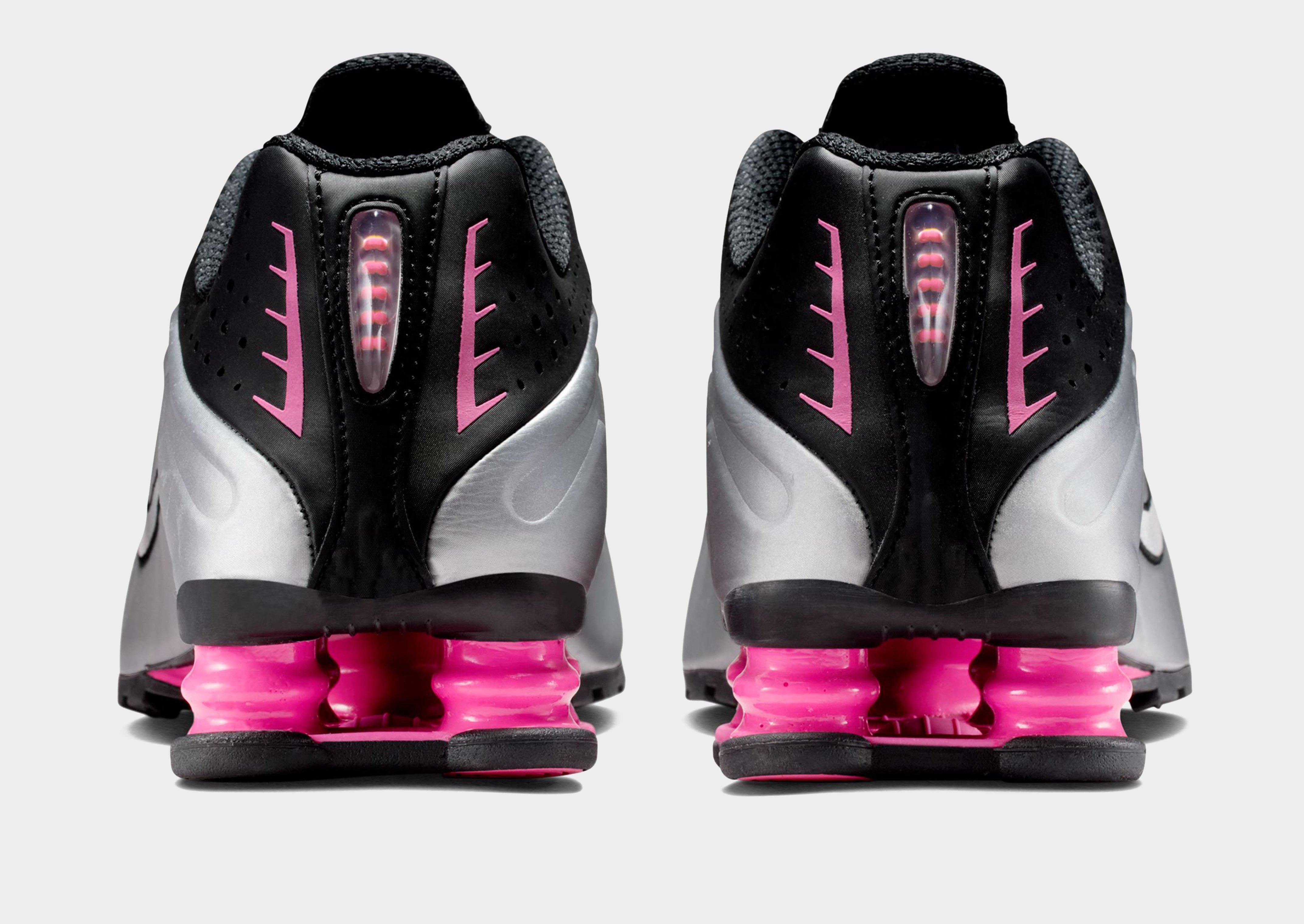 Nike Women's Shoes Shox R4