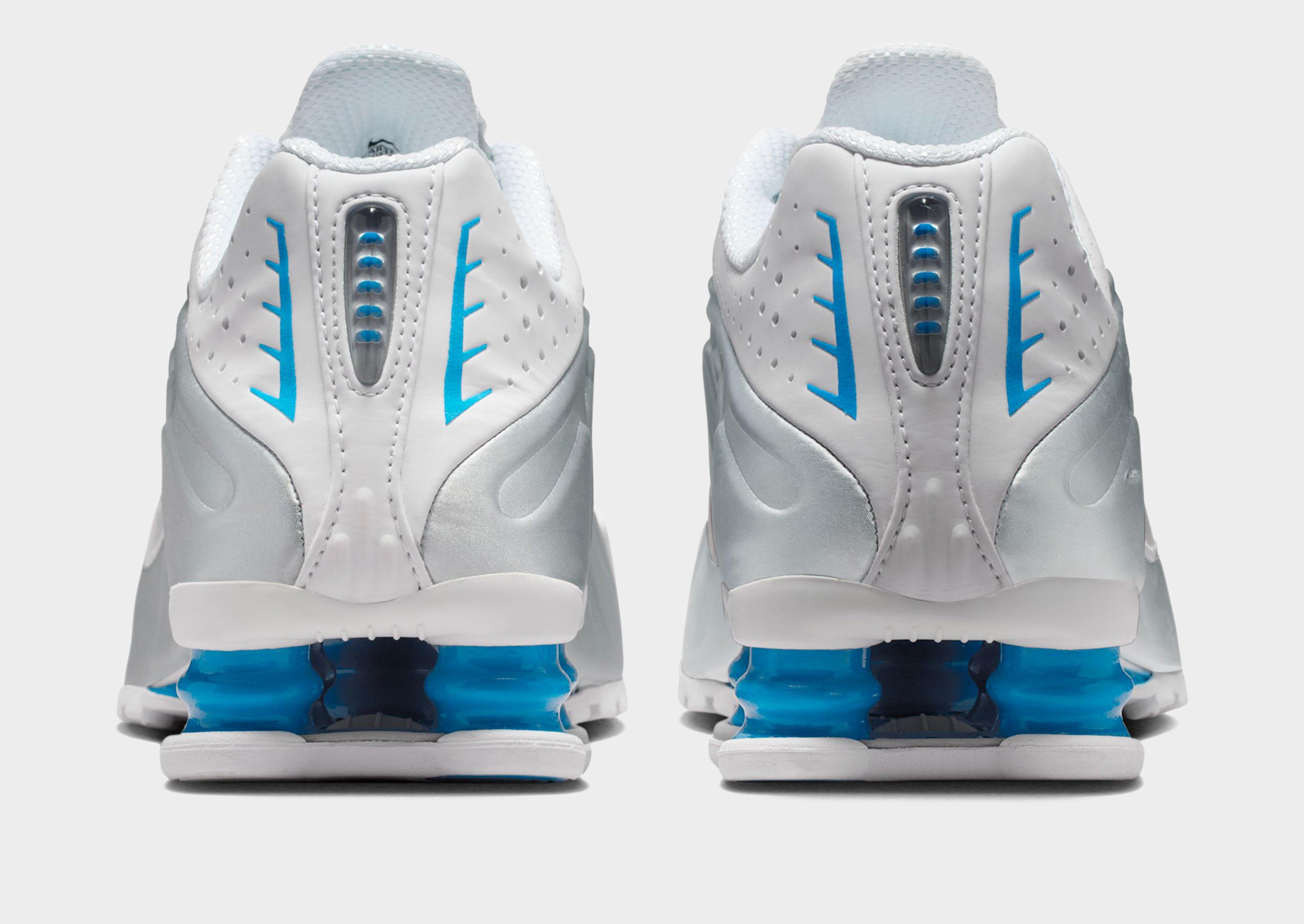 Nike Women's Shoes Shox R4