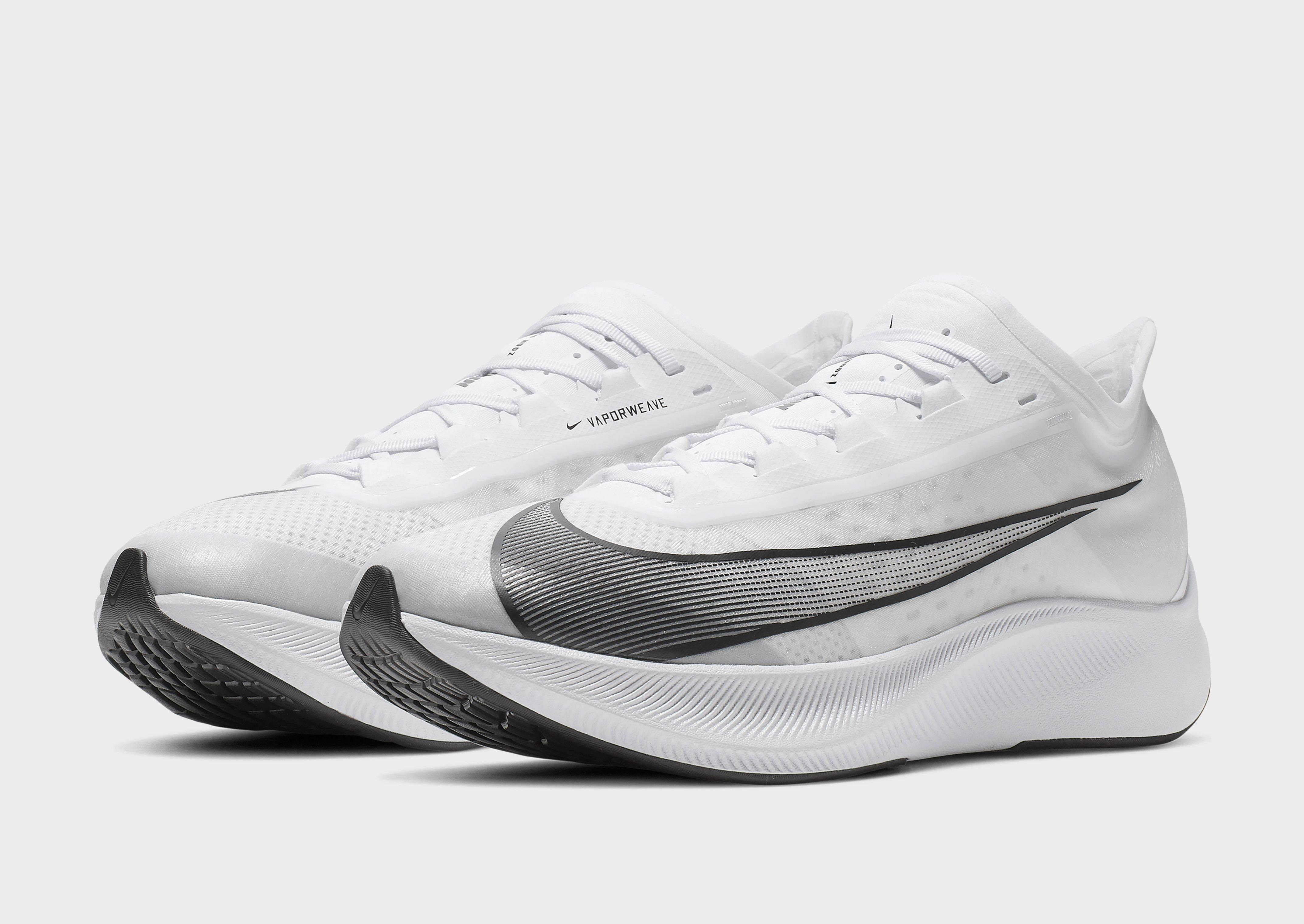 nike zoom fly jd sports