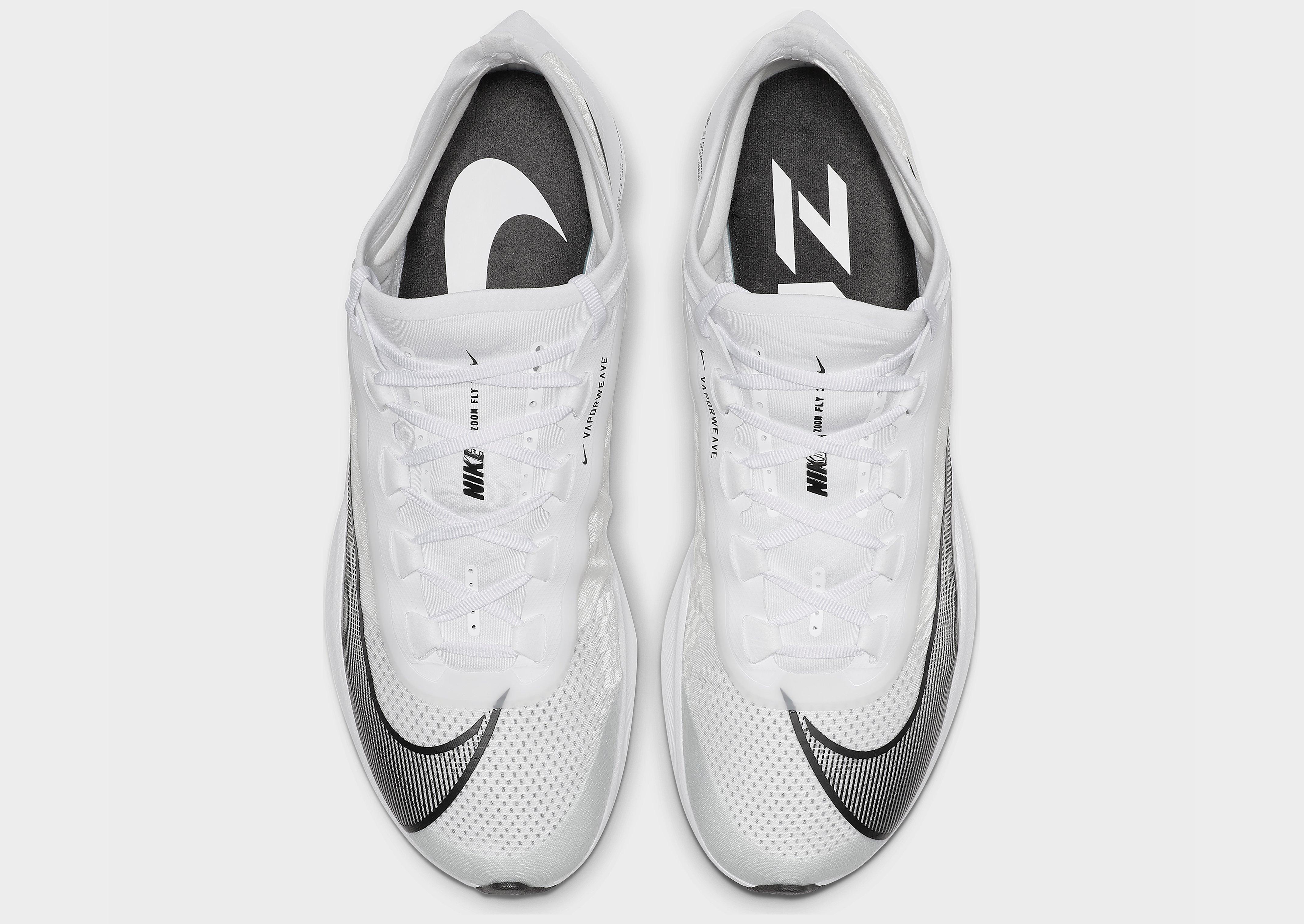 nike zoom fly jd sports
