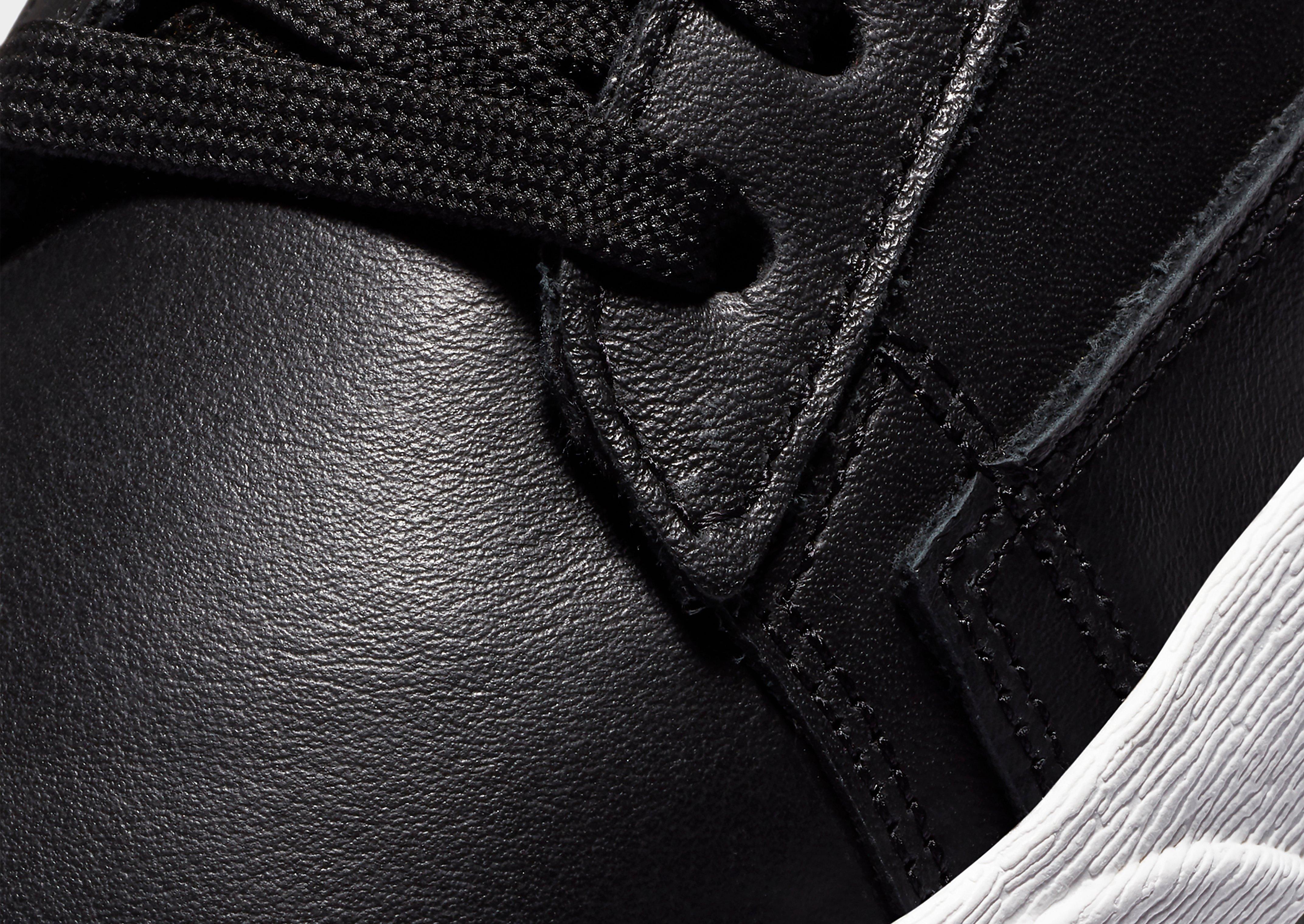 nike blazer low womens black