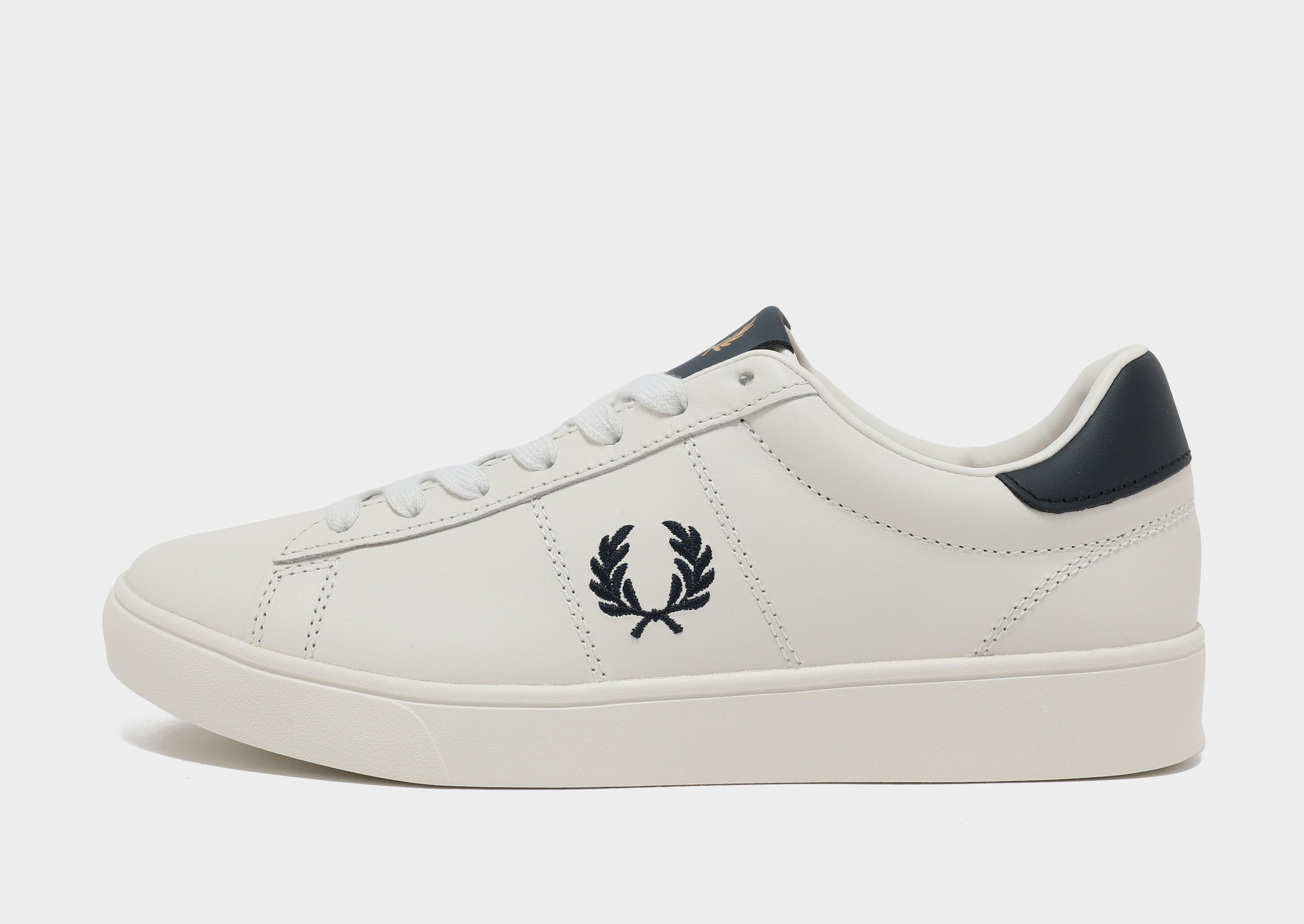 Fred perry deals lawn leather