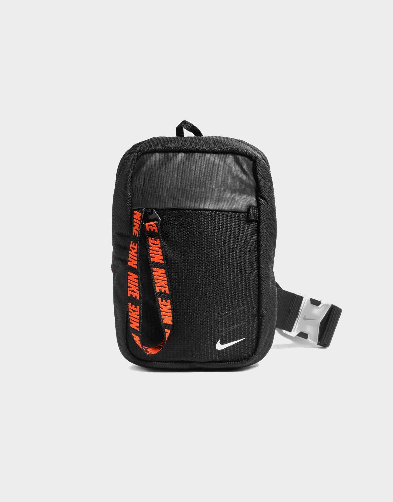 nike essential hip pack malaysia