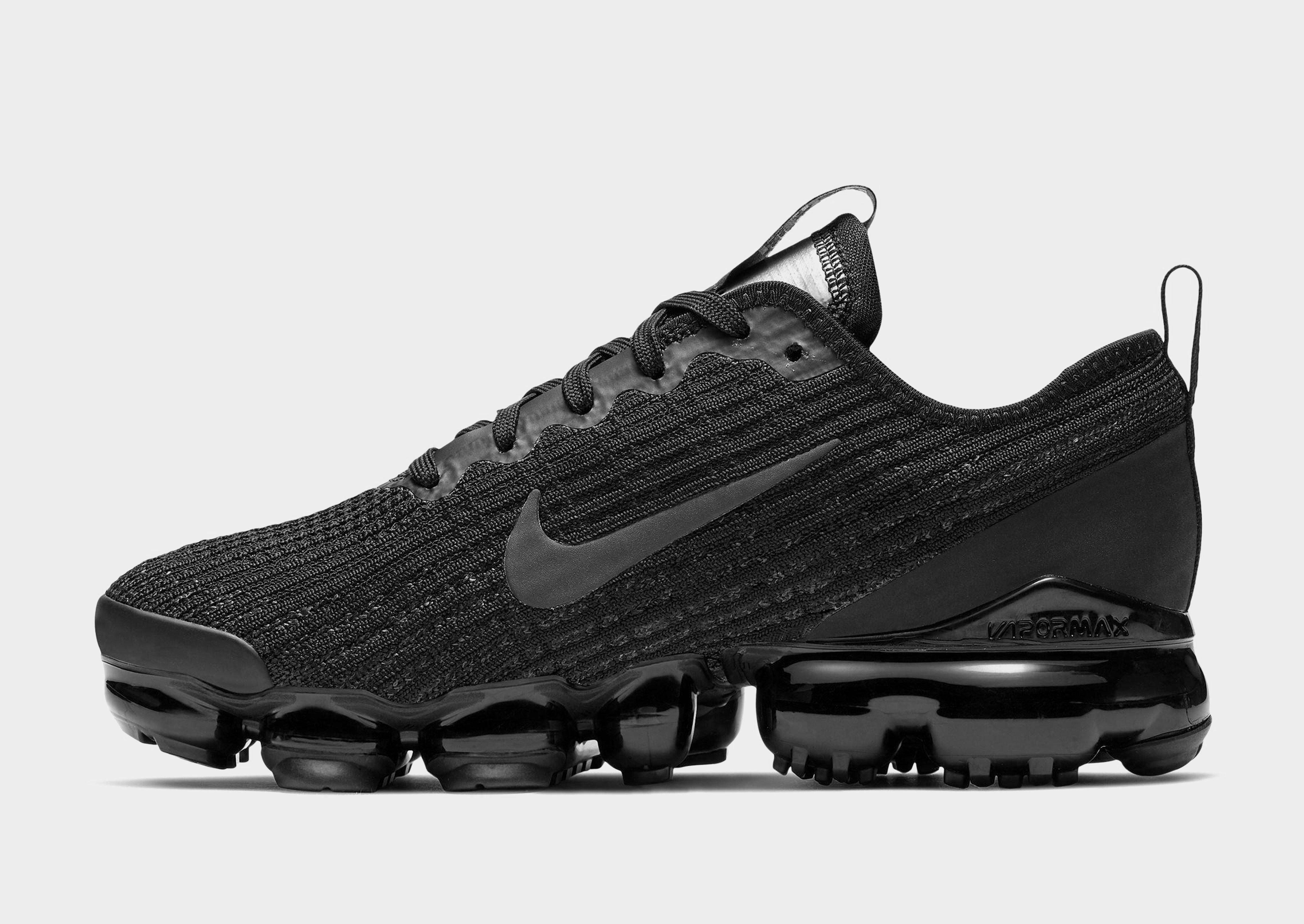 black junior vapormax