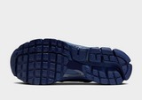 Nike รองเท้าผู้ชาย Vomero 5