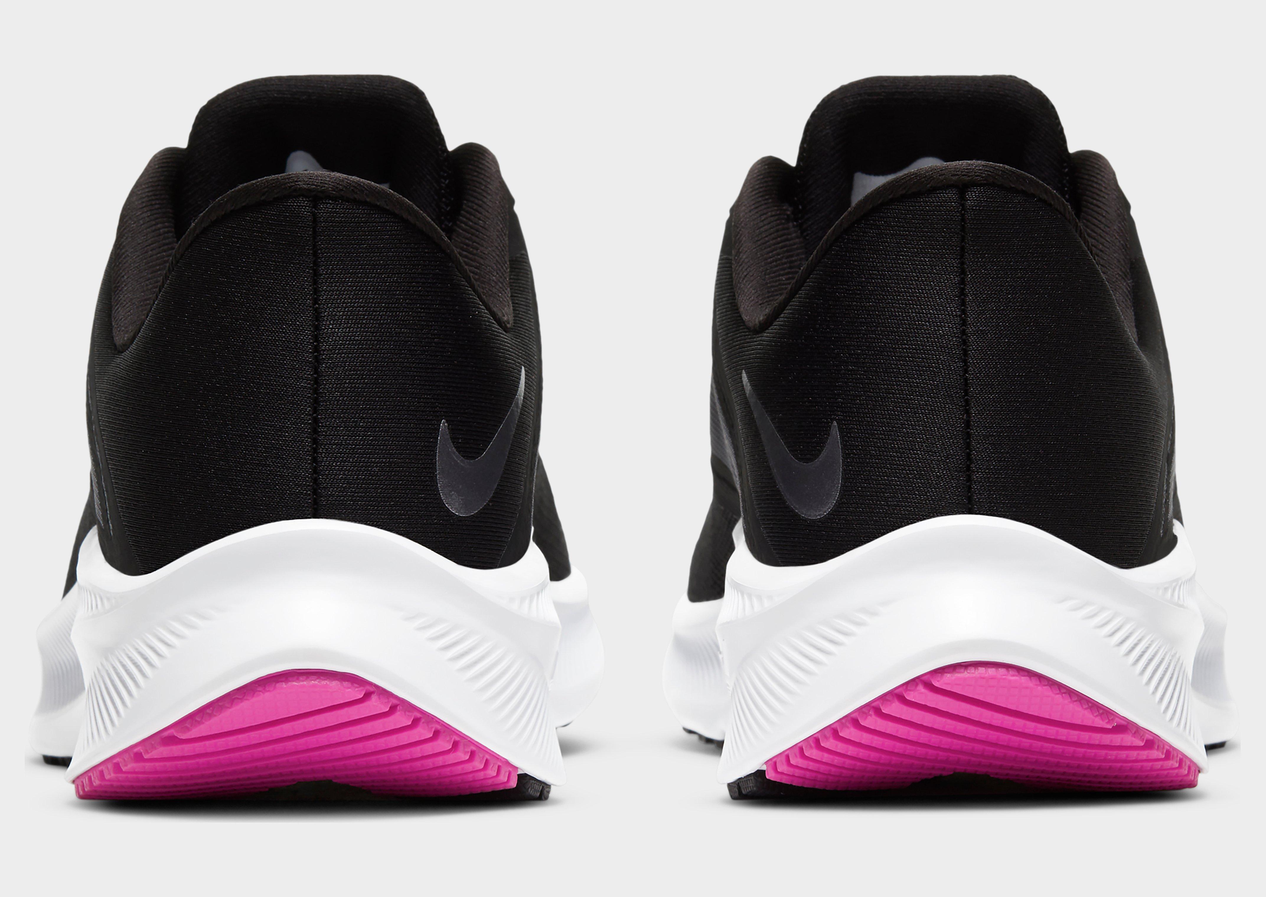 nike quest trainers womens