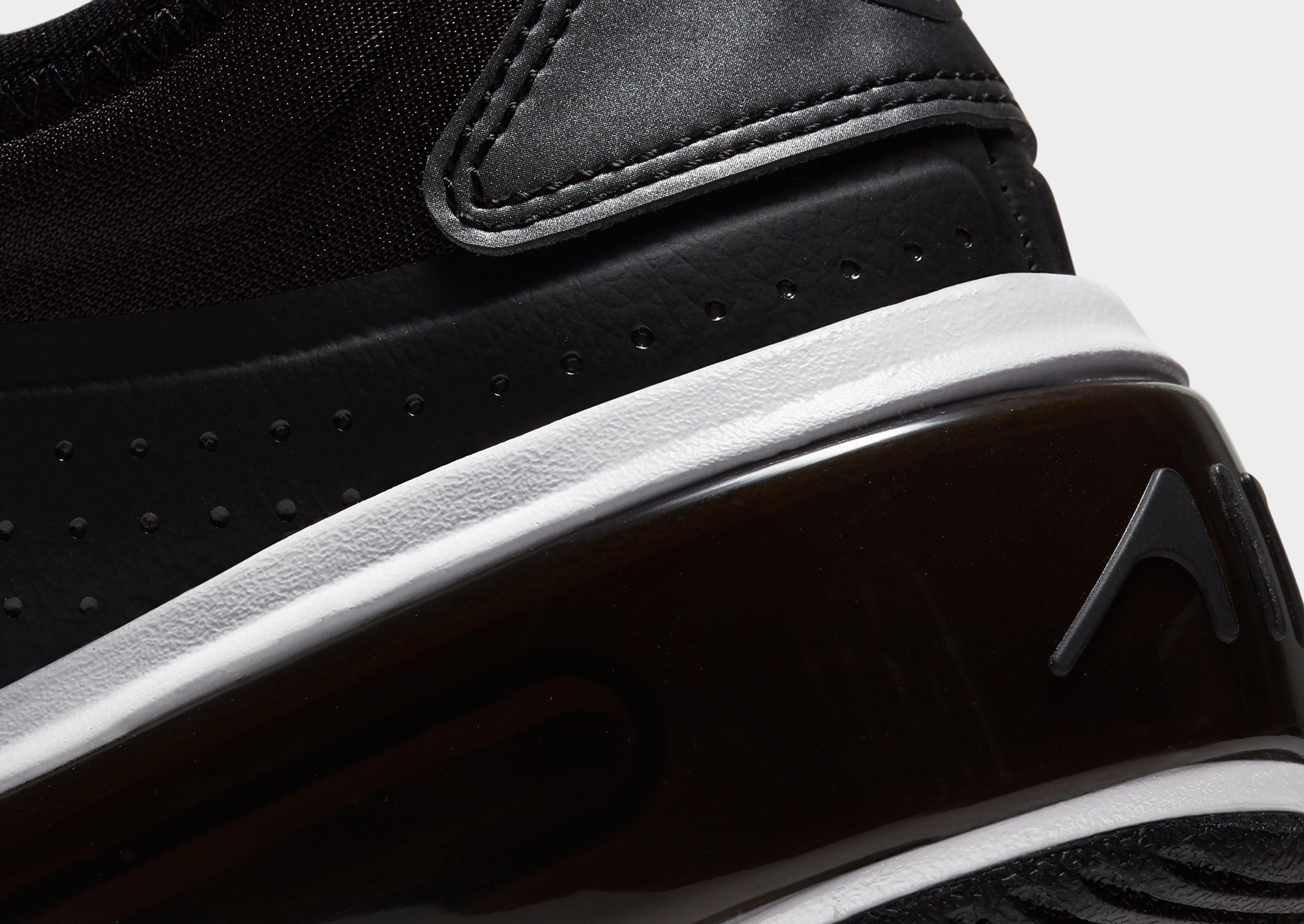 black nike dia