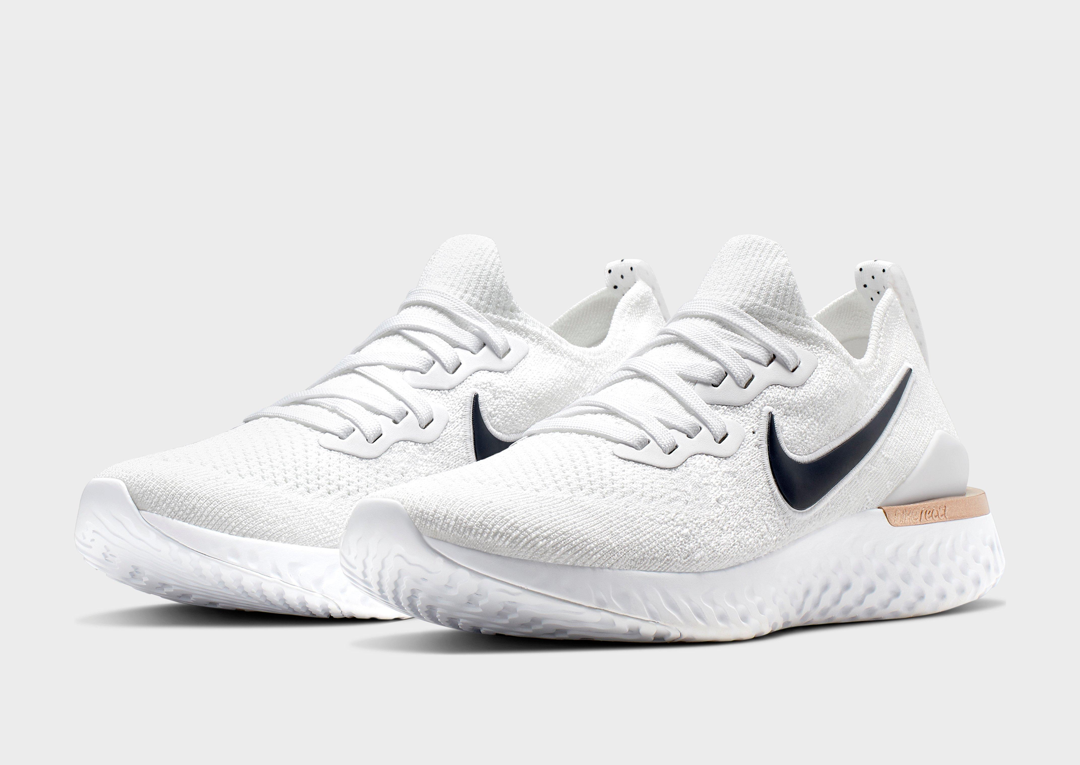 nike flyknit react womens