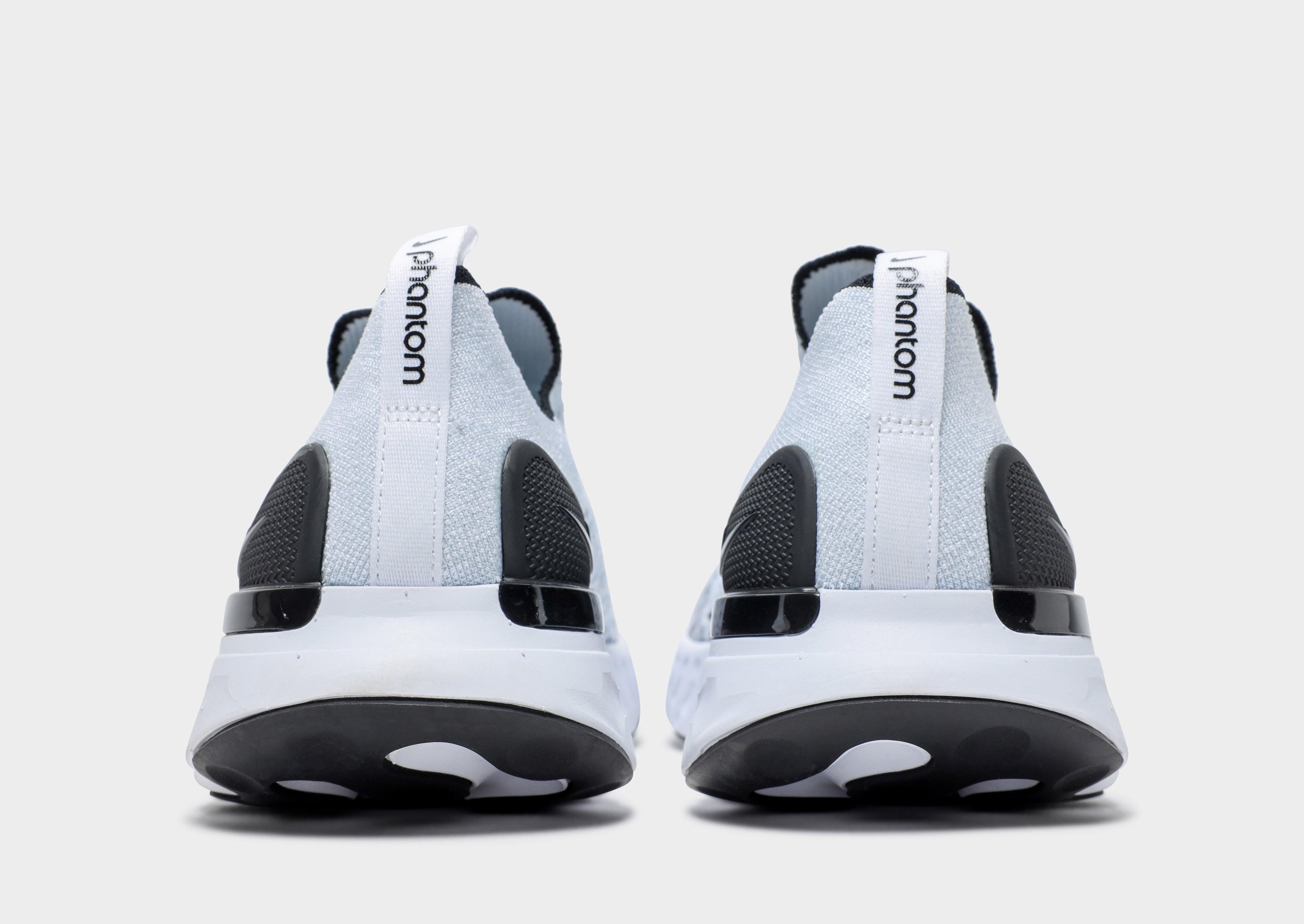 Nike React Phantom Run Flyknit 2