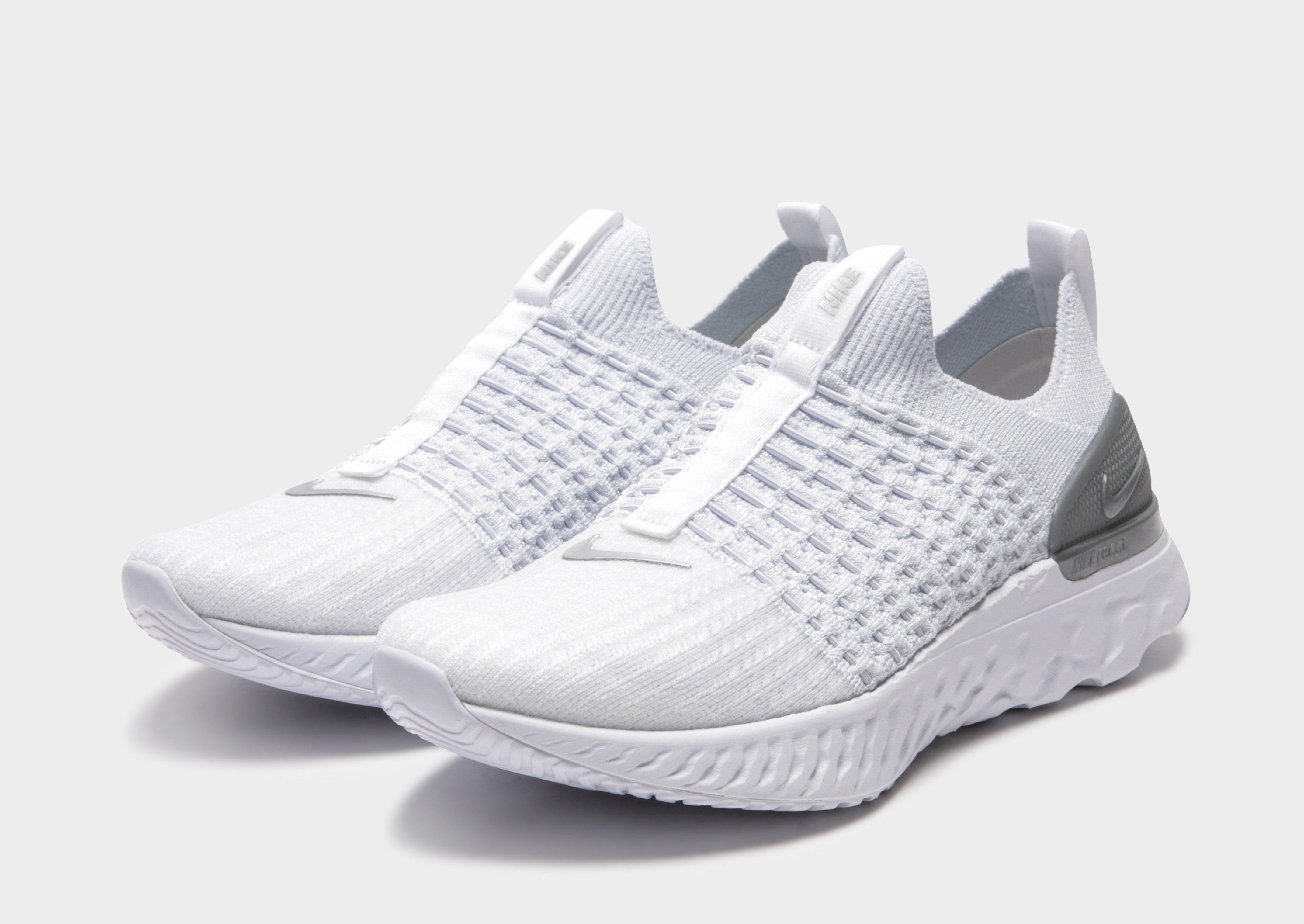Nike React Phantom Run Flyknit 2 Women&#039;s