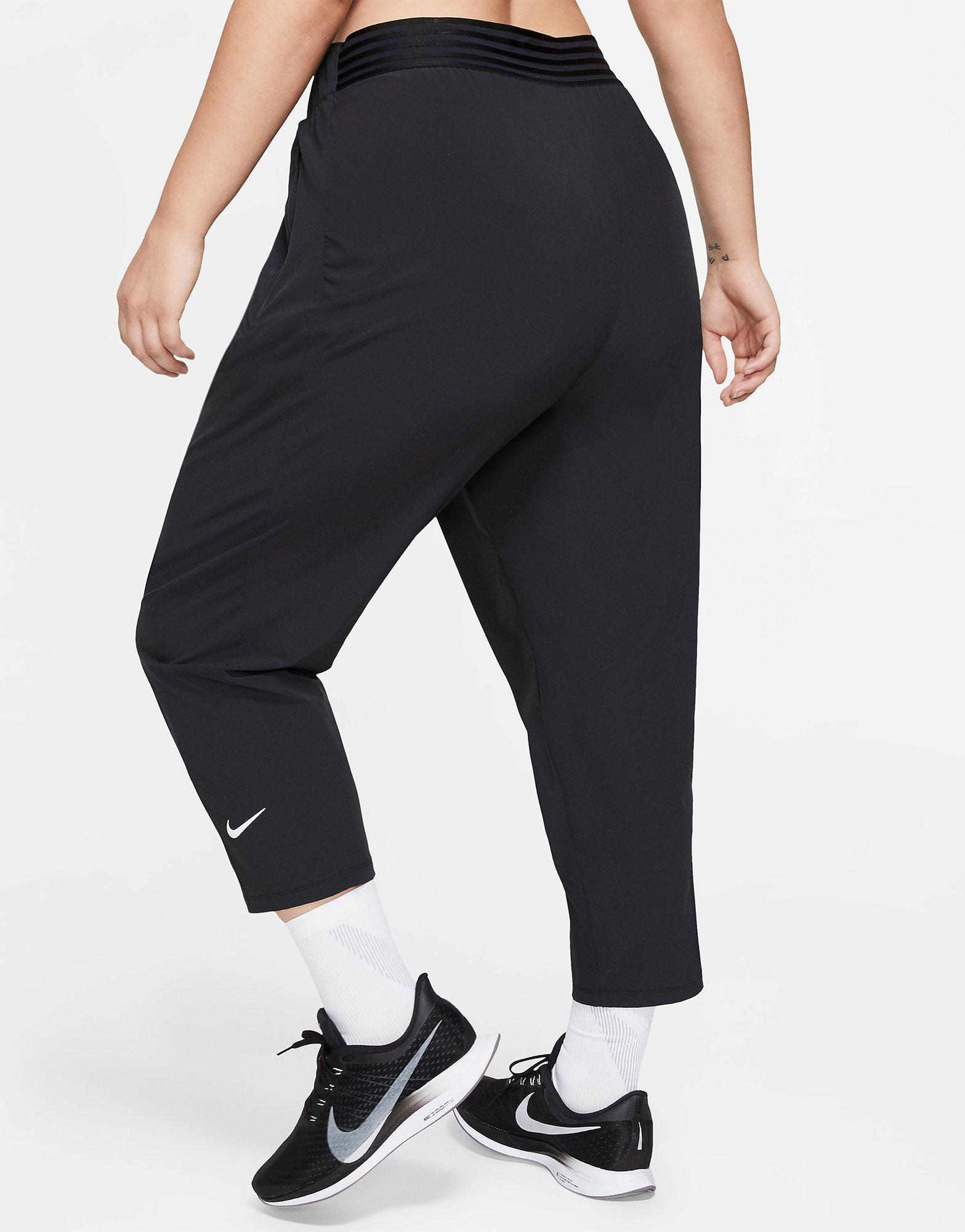 plus size women's nike pants