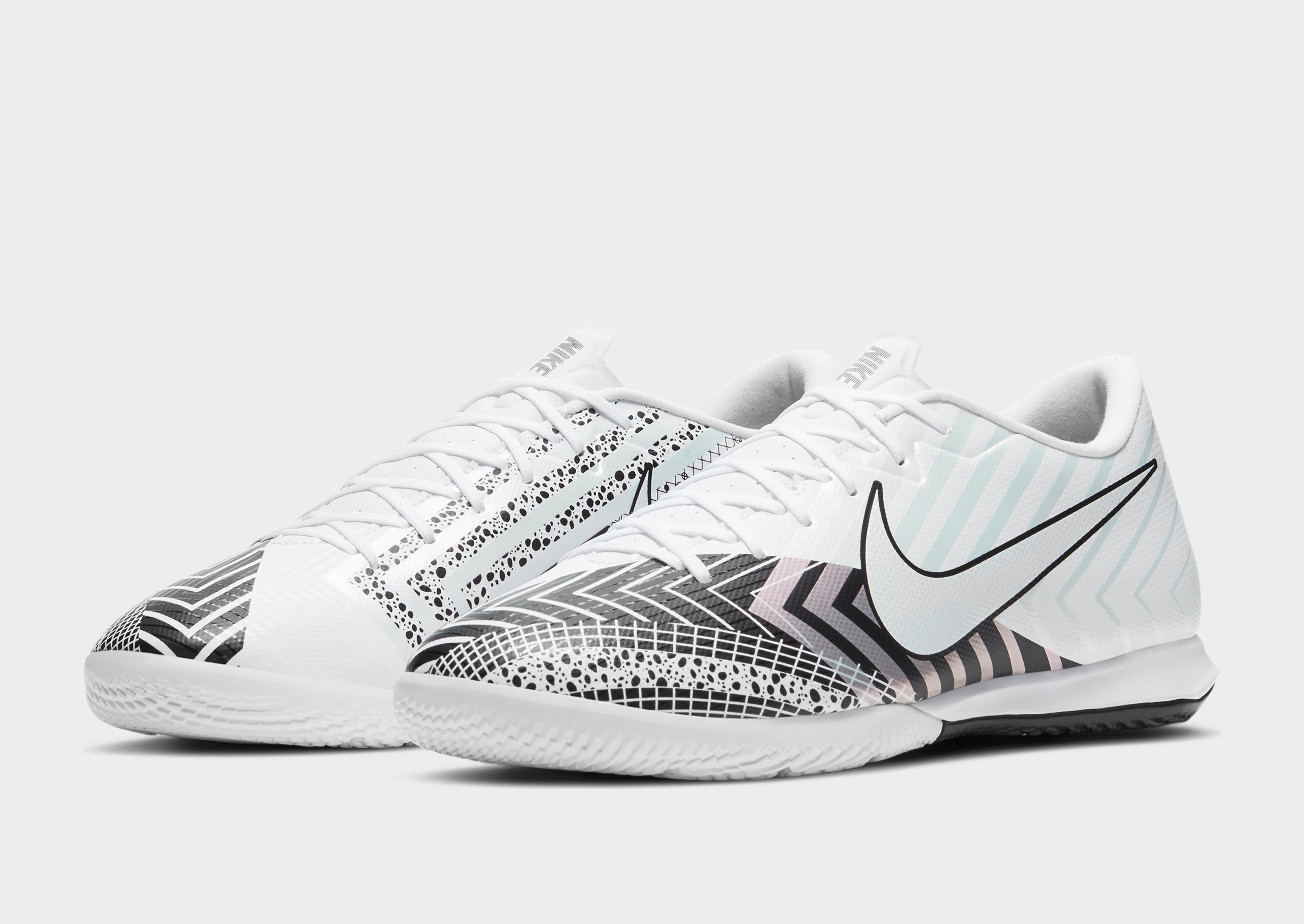 nike mercurial vapor indoor shoes