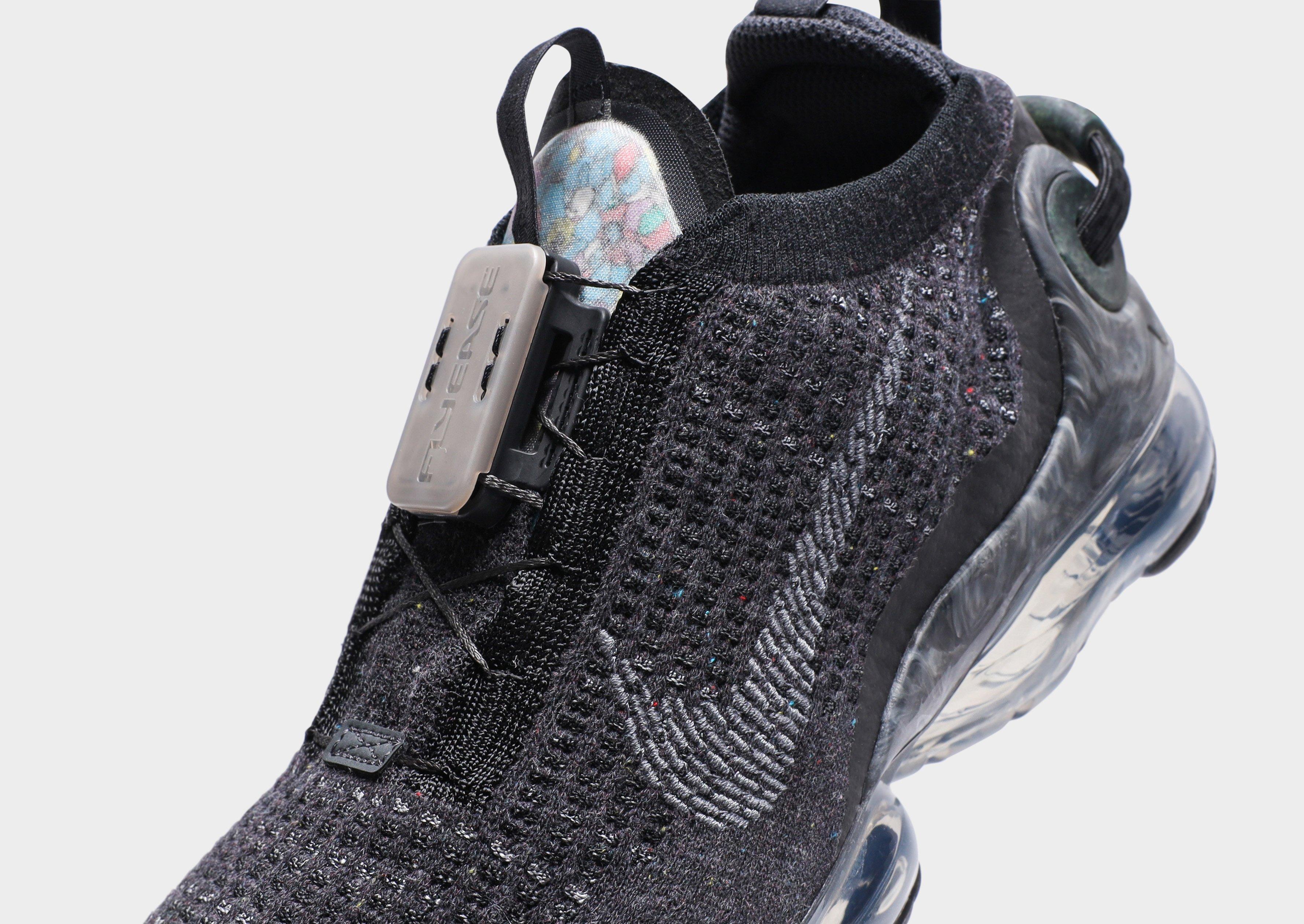 vapormax 2020 triple black