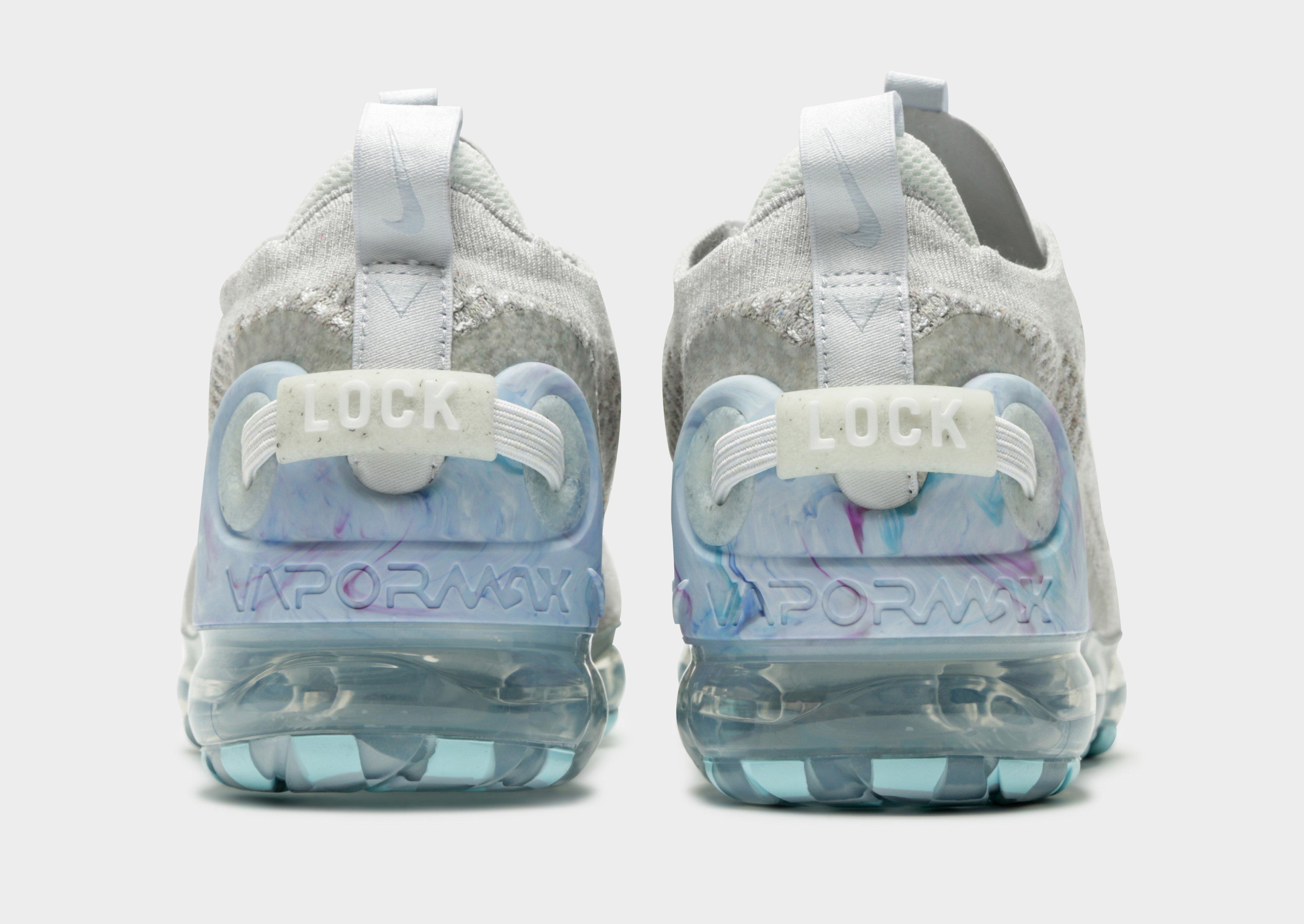 white vapormax flyknit women's