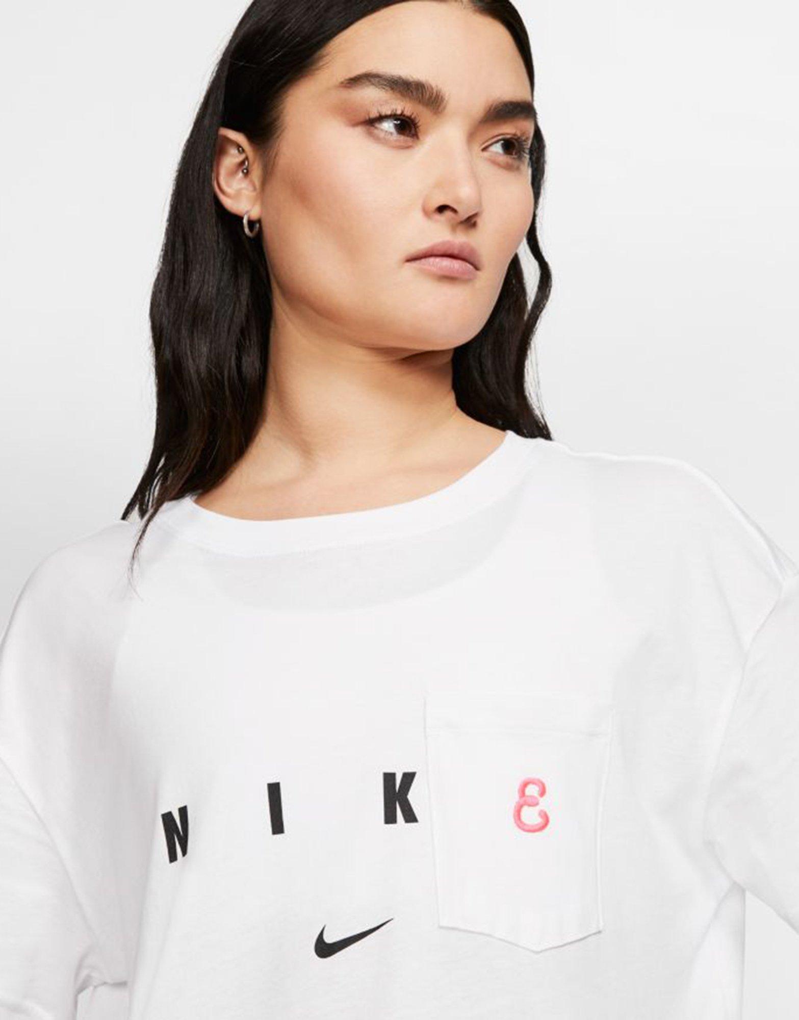 nike oversized t shirt