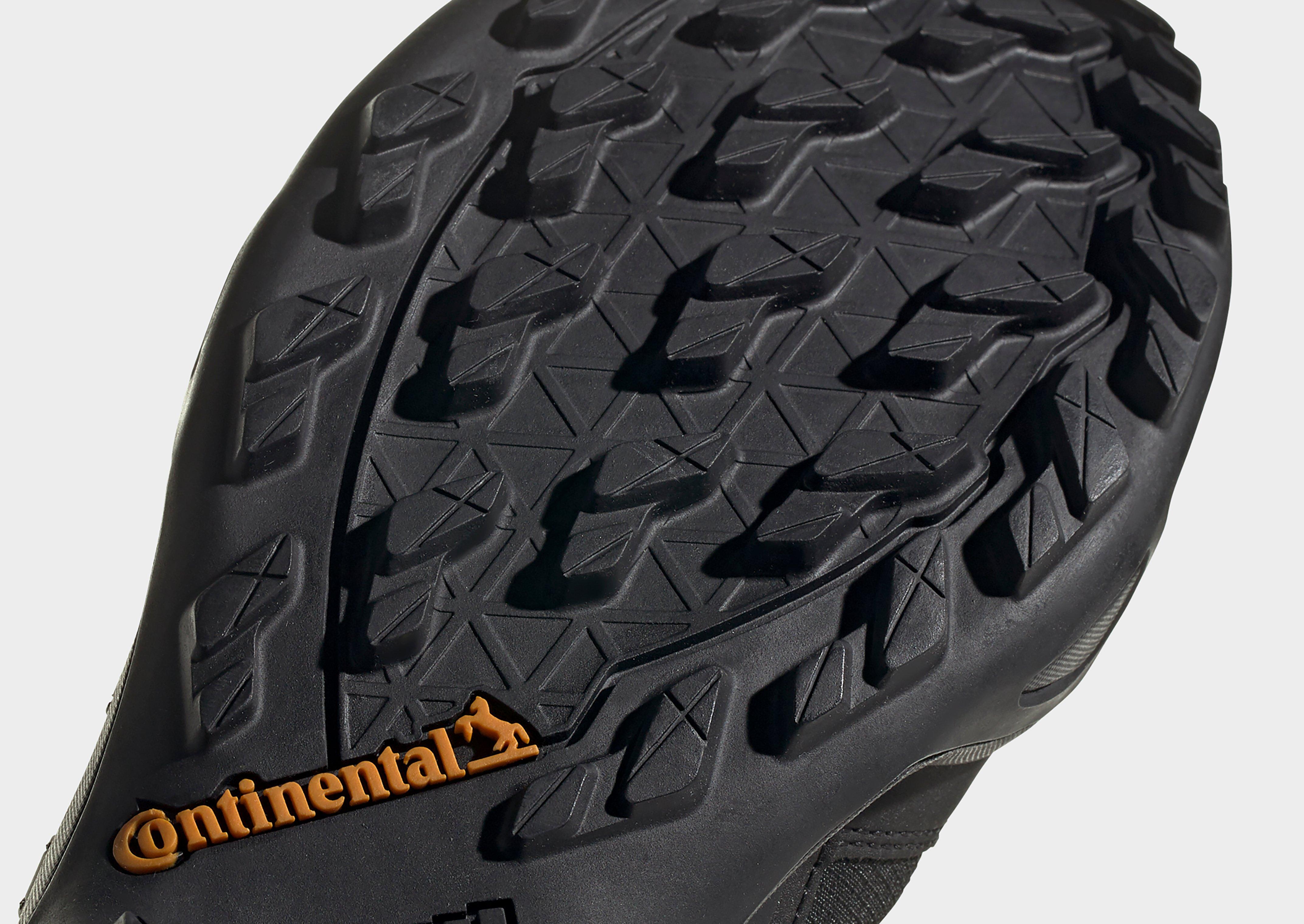 terrex swift r2 mid