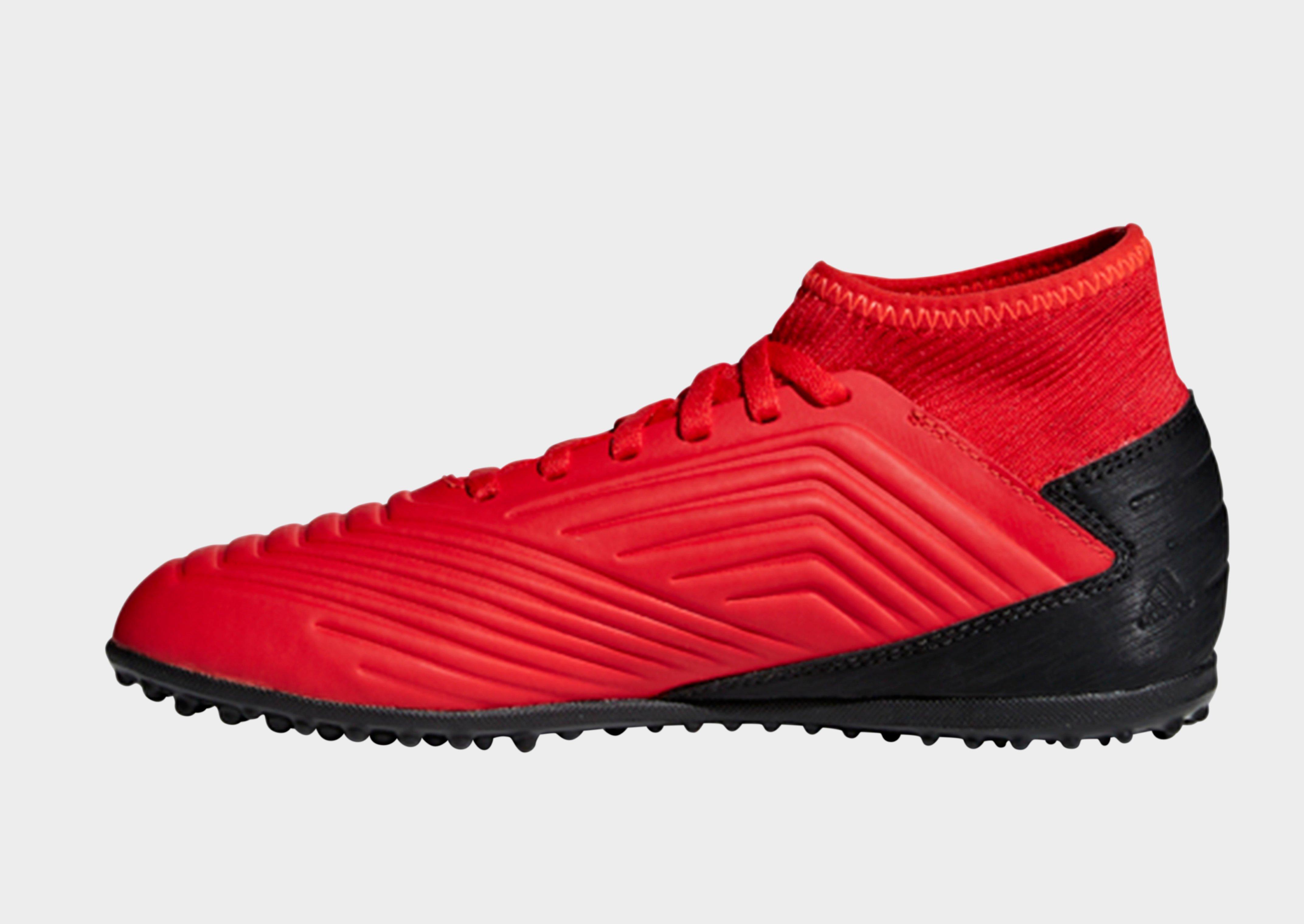 predator tango turf boots