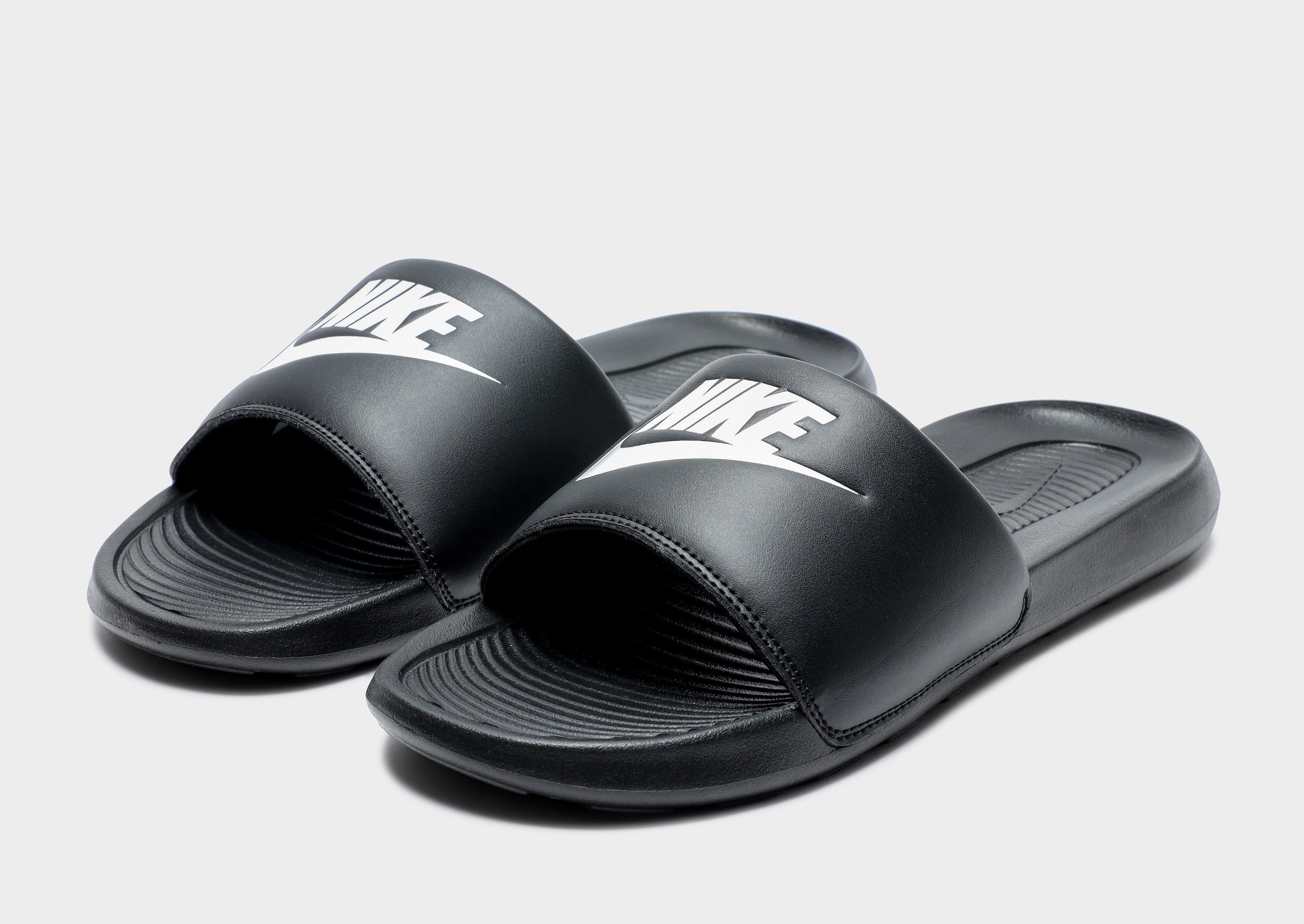 Nike Victori One Slides