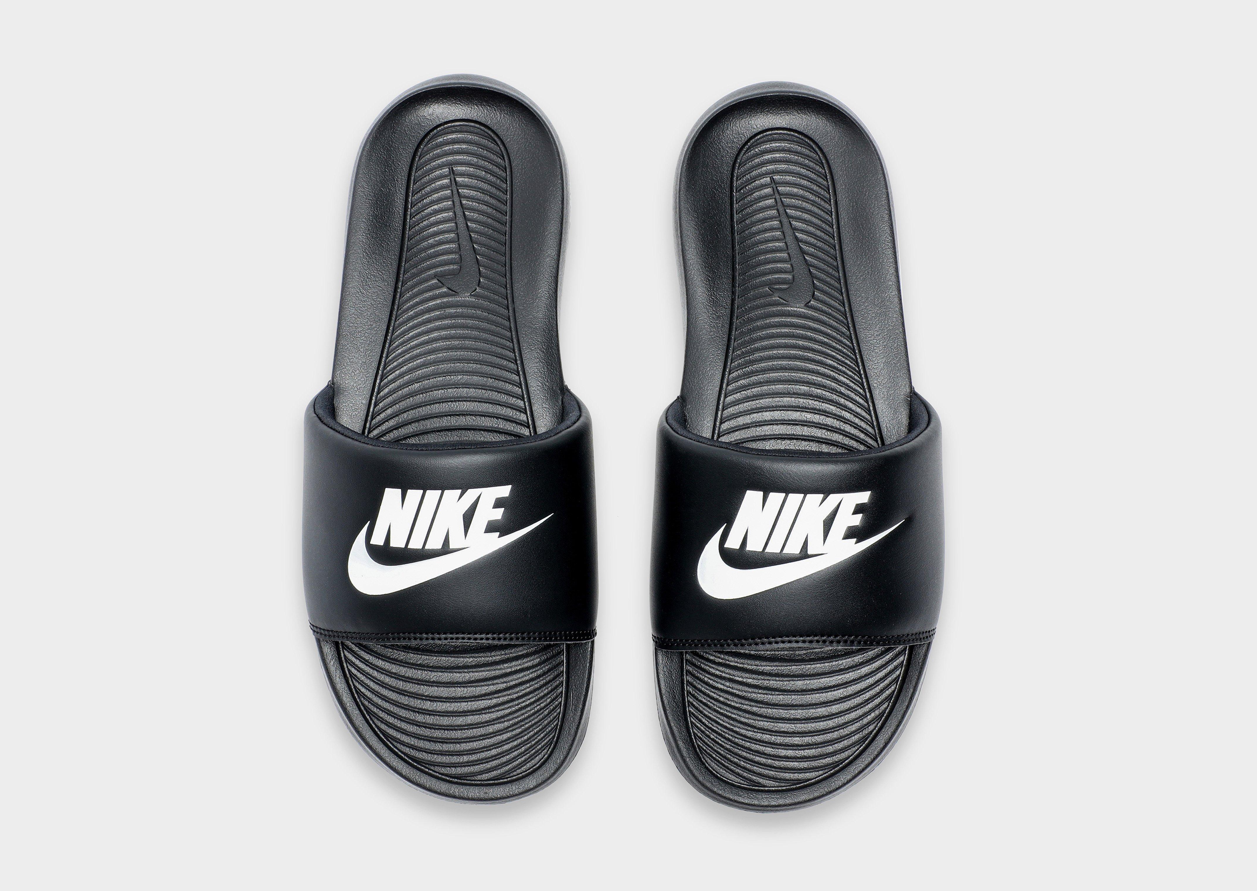Nike Victori One Slides