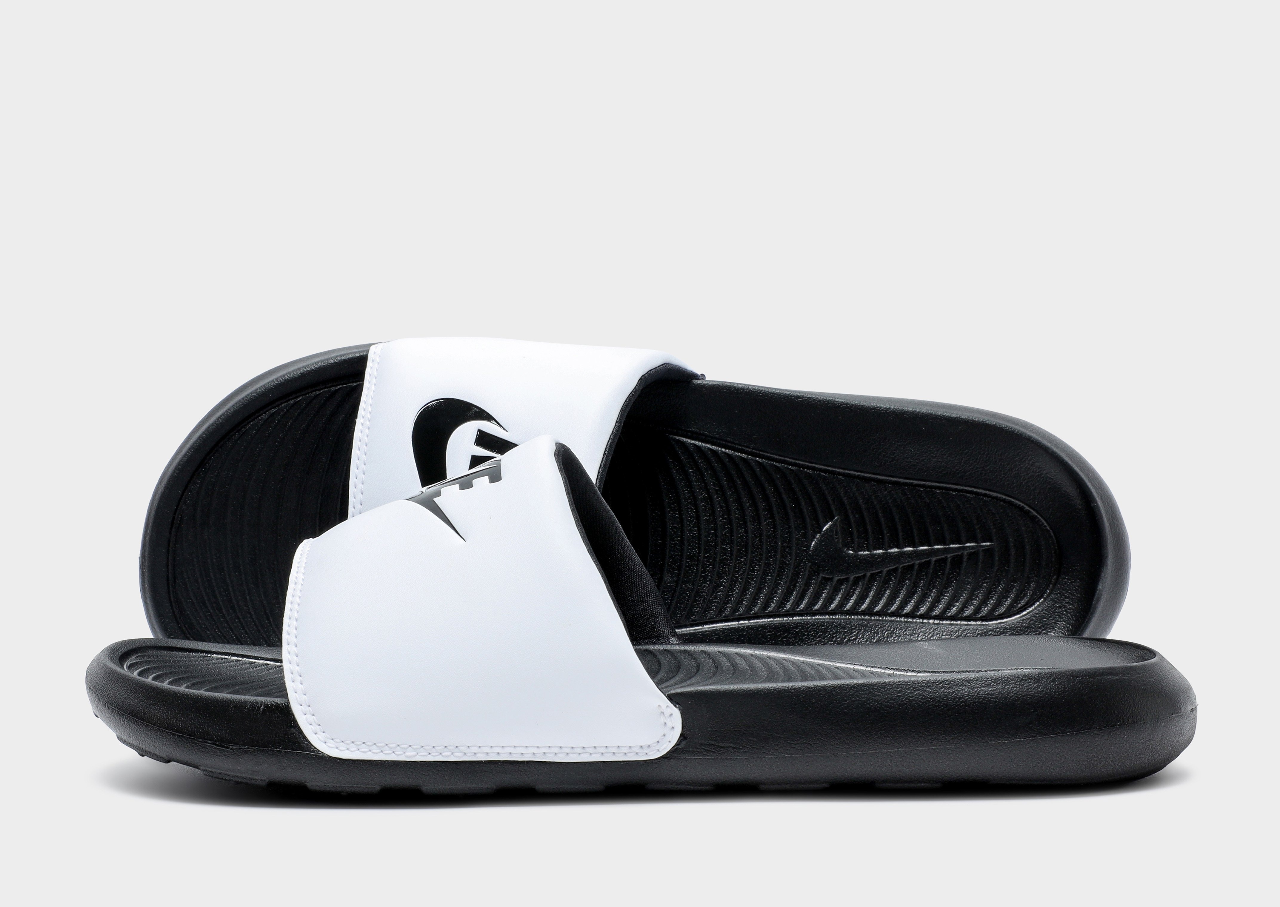 Nike Victori Slides Sports