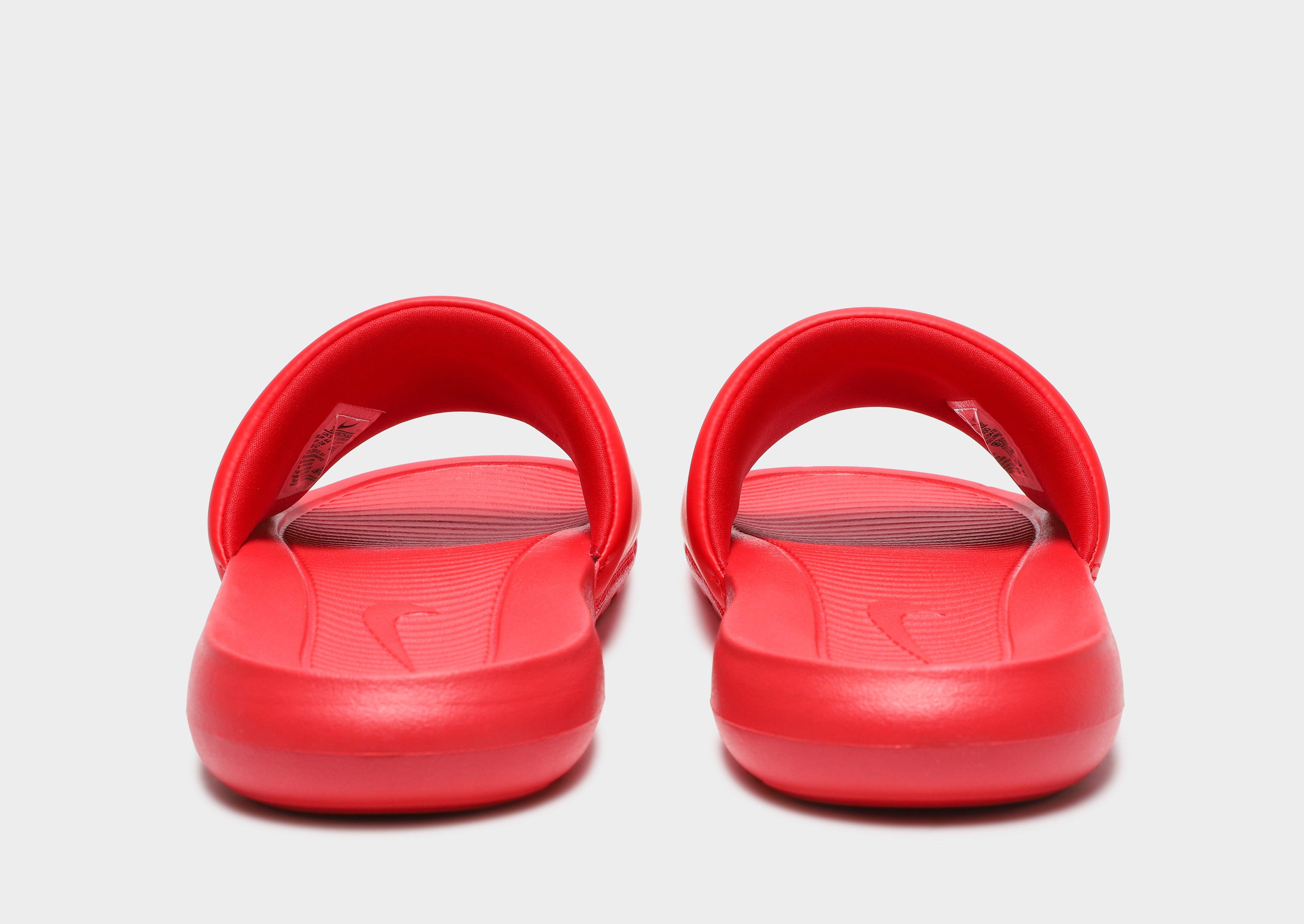 Red nike sales benassi duo slides