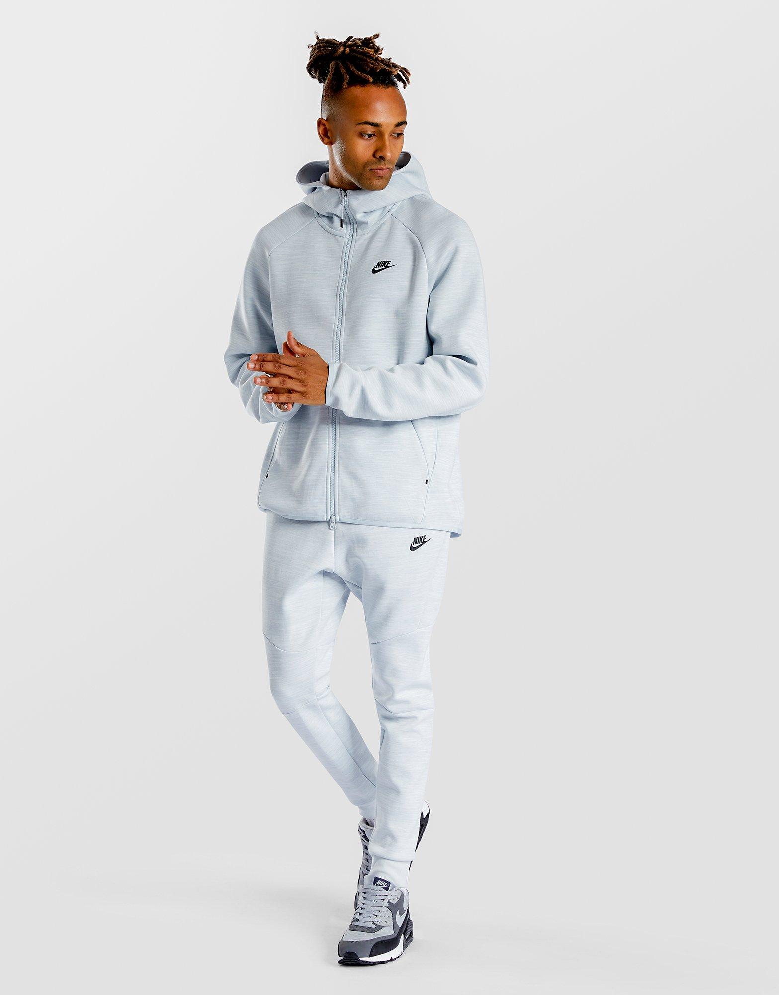 nike tech fleece track