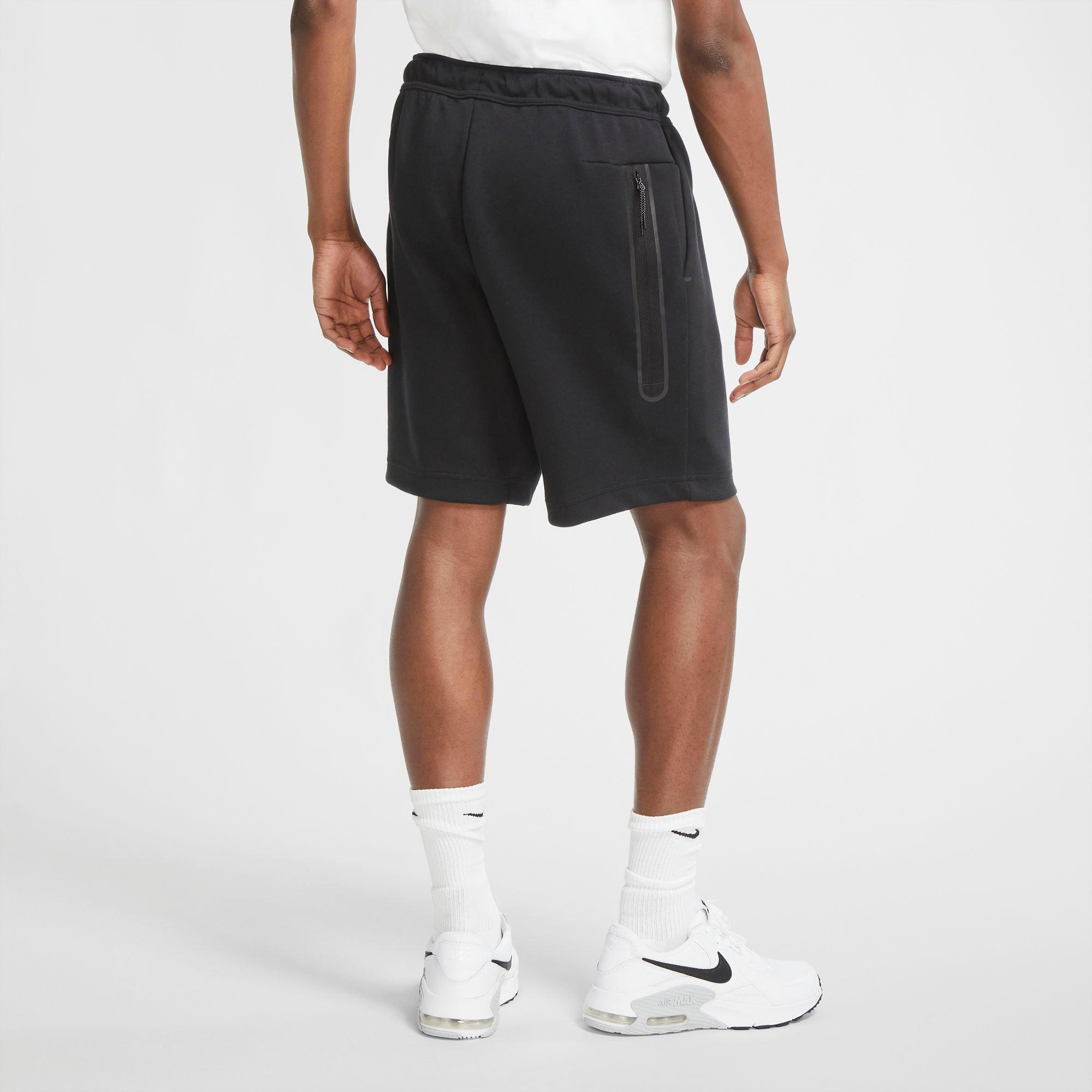 nike tech fleece short black