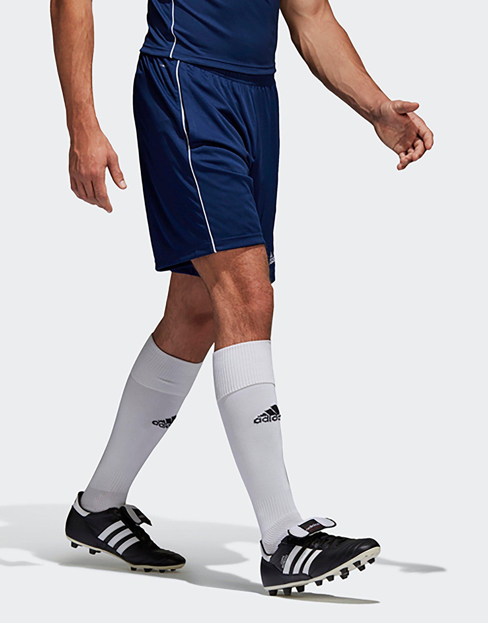 core 18 training shorts