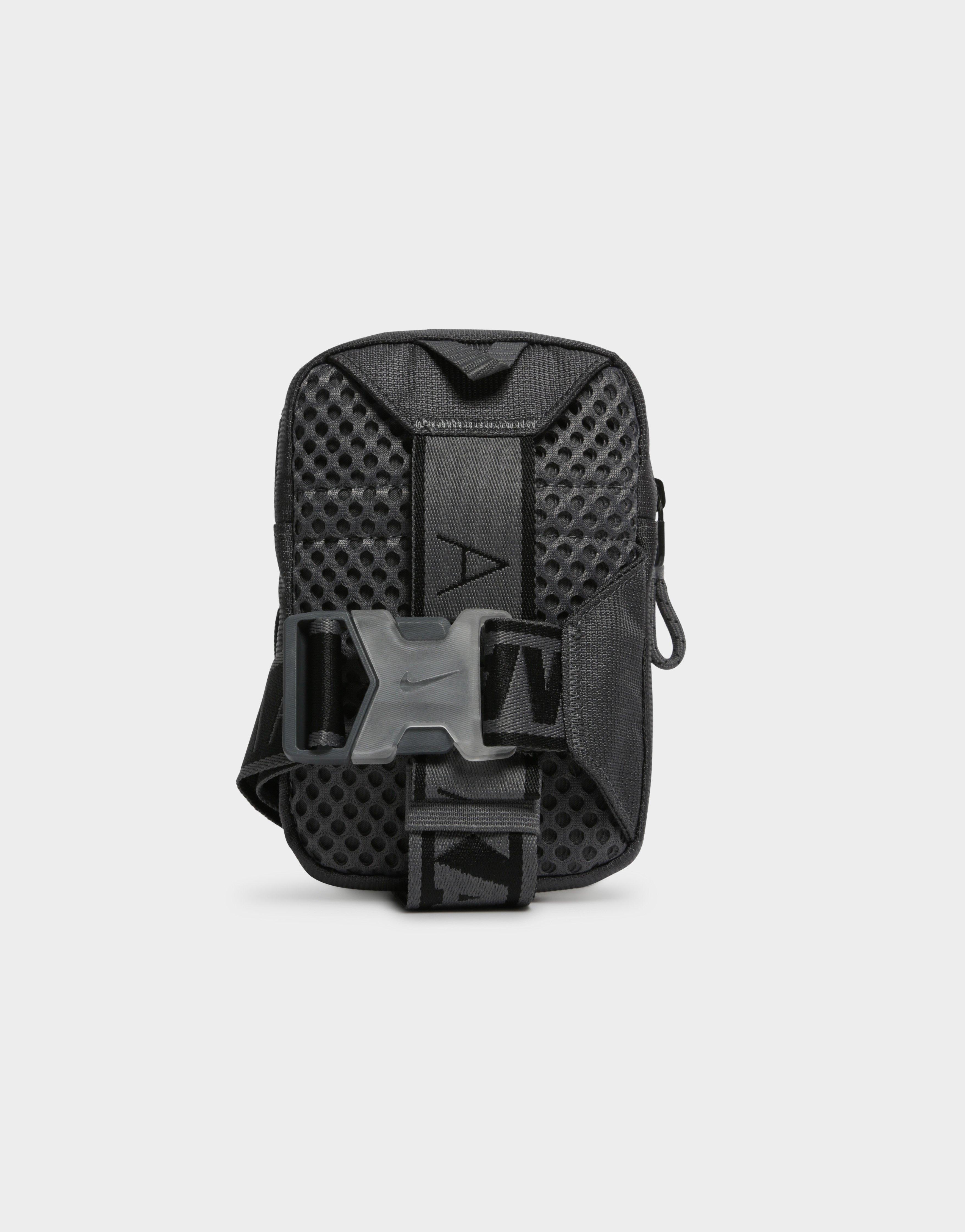 Nike Air Max Advantage Bag