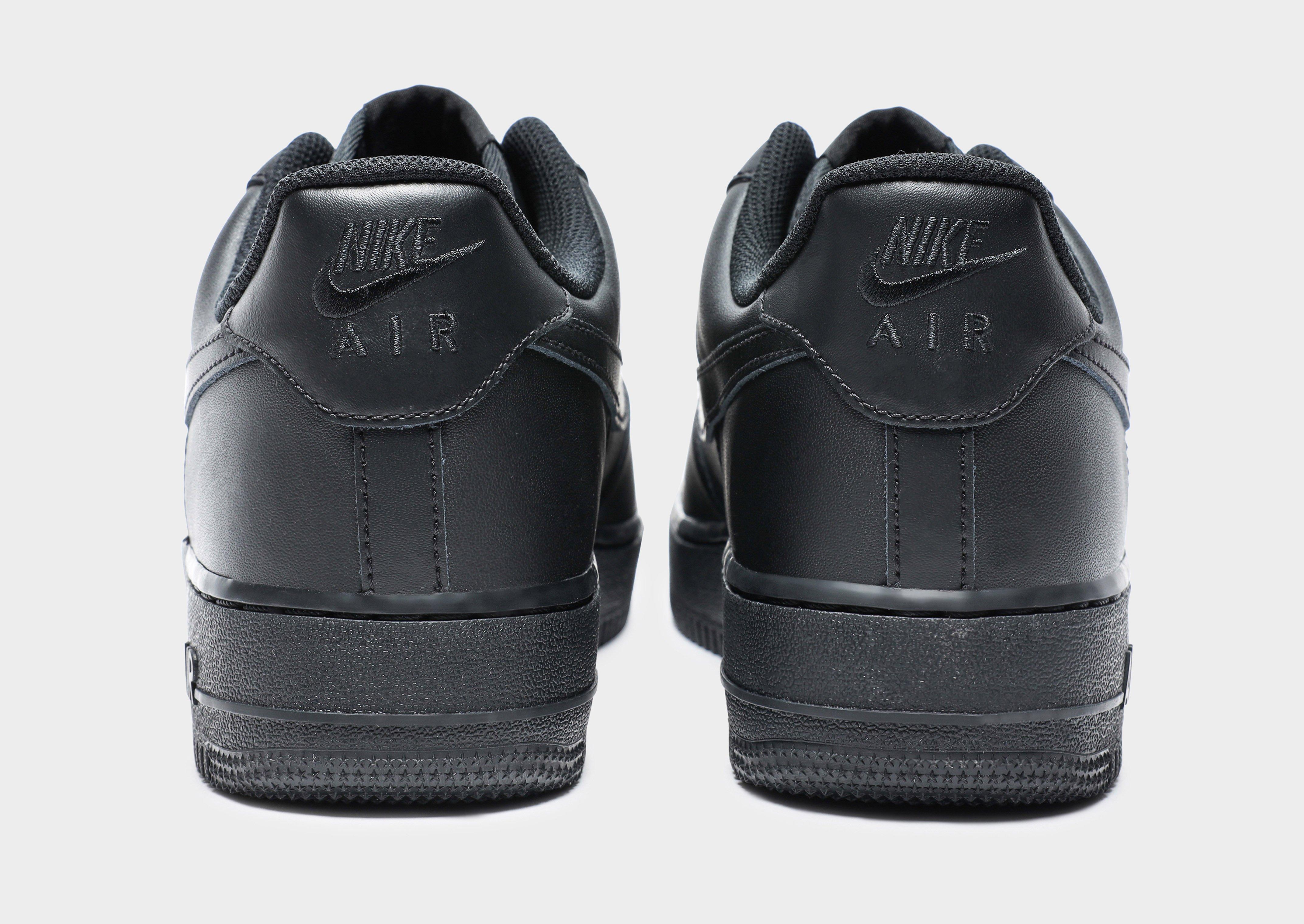 Air force 1 black sales shoes