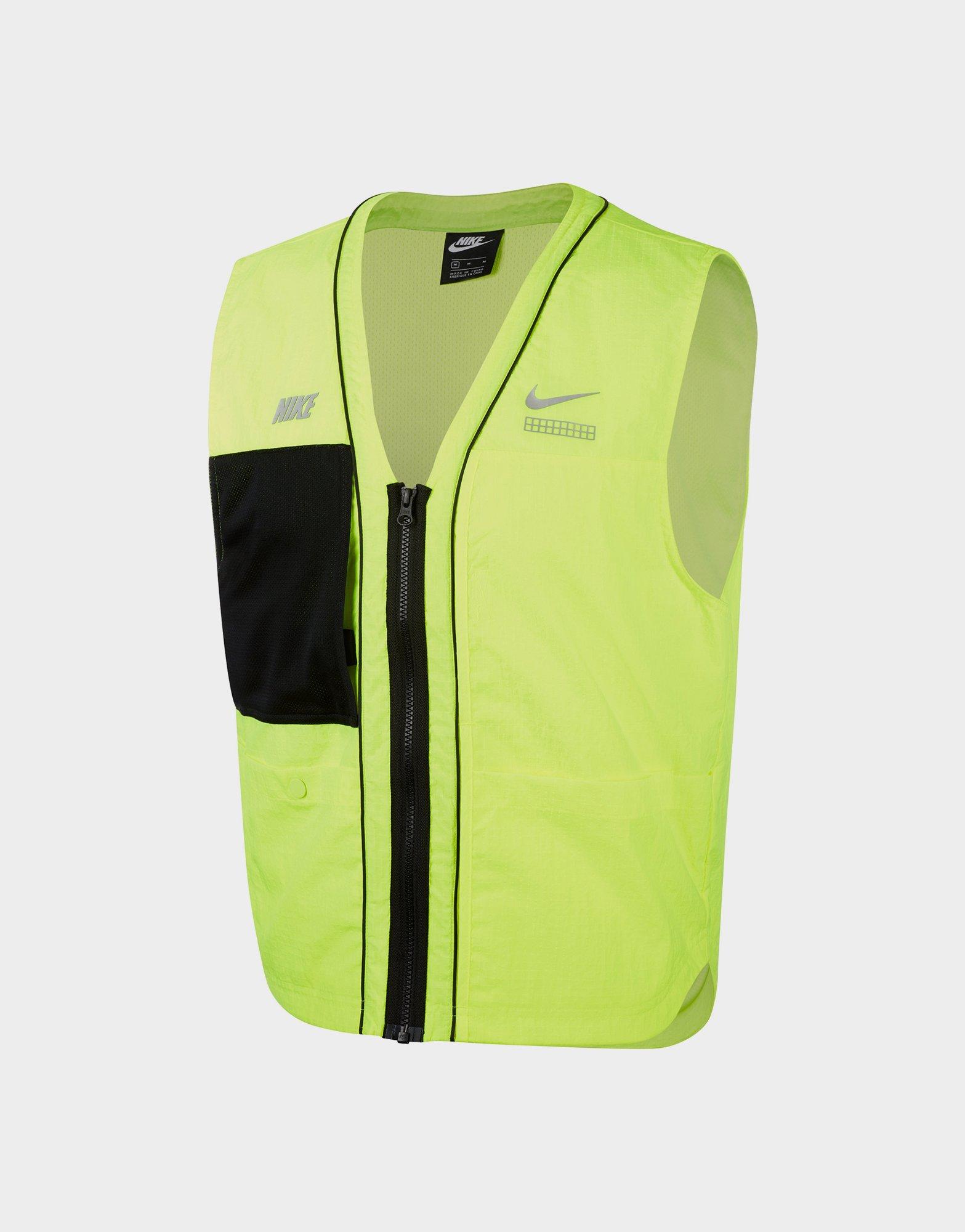 nike body warmer sports direct