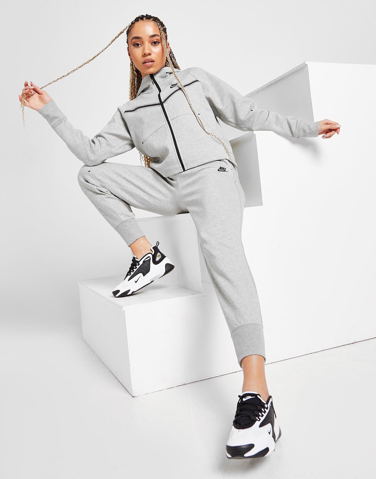 pecho mueble dividir Grey Nike Tech Fleece Track Pants - JD Sports NZ