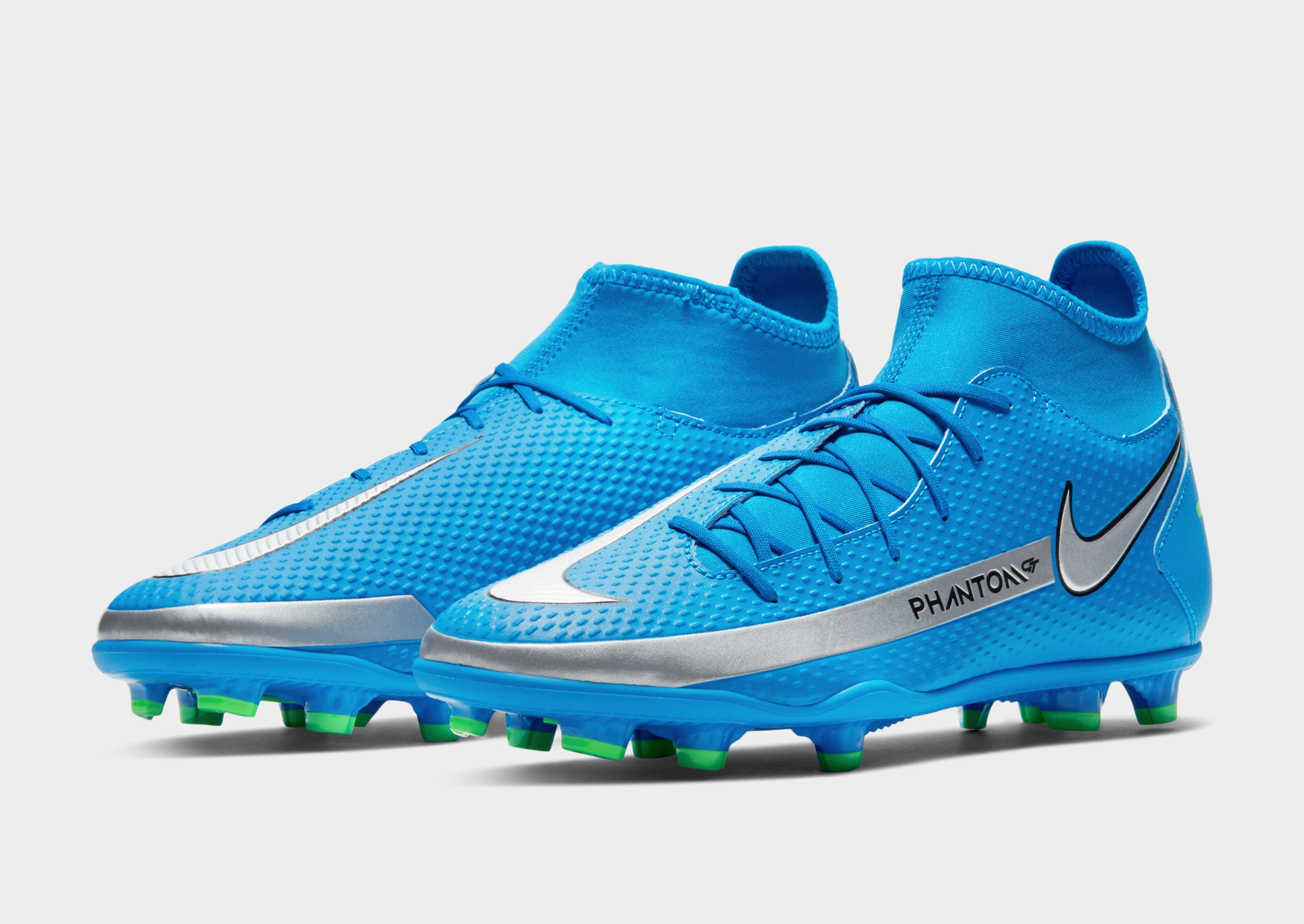 multi surface football boots