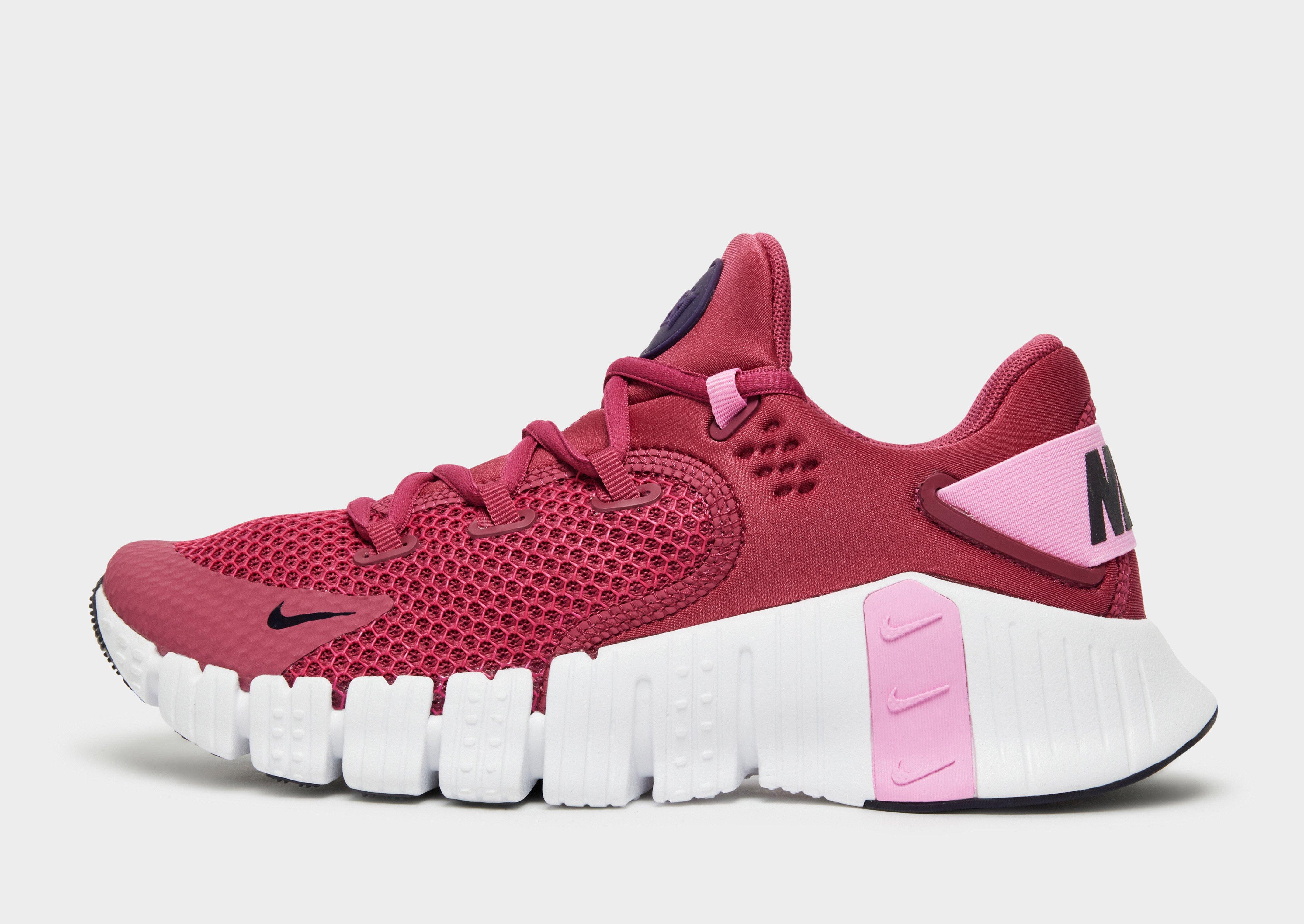 Nike free store x metcon red