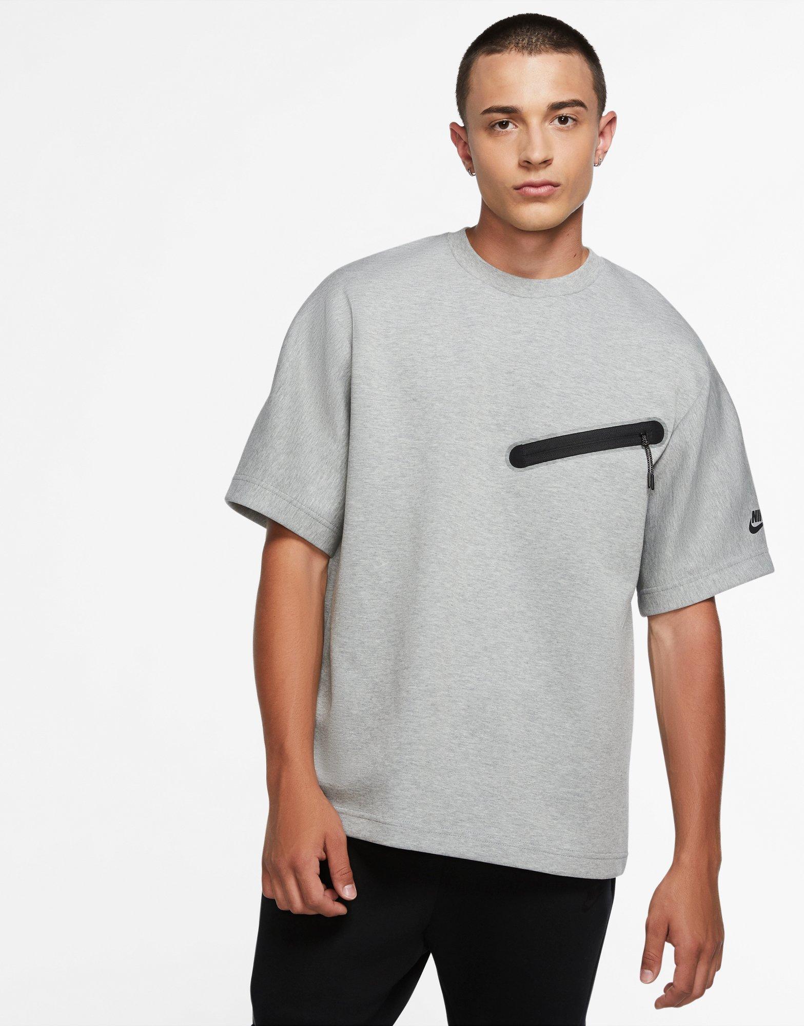 nike tech tee