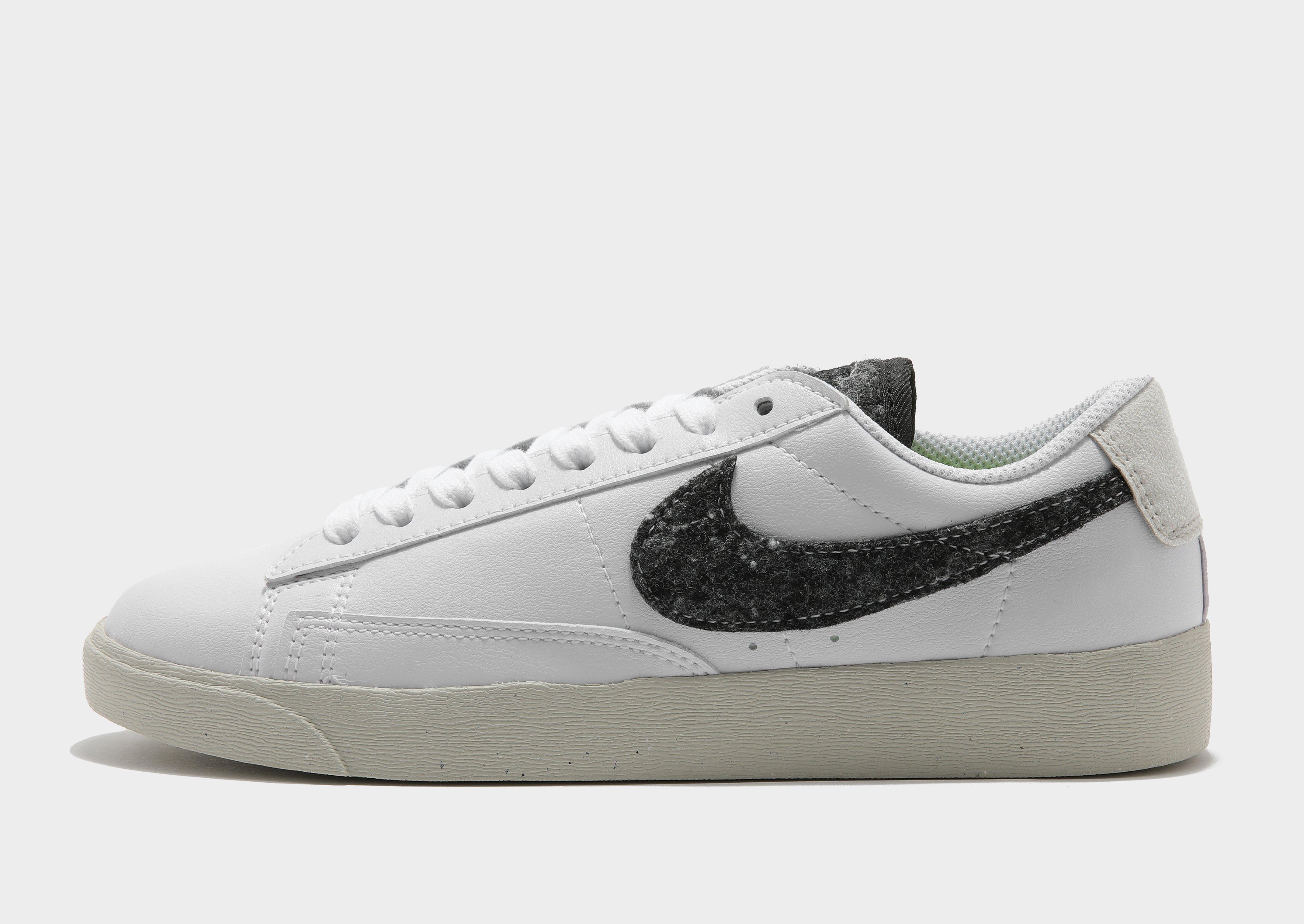 nike blazer low black womens