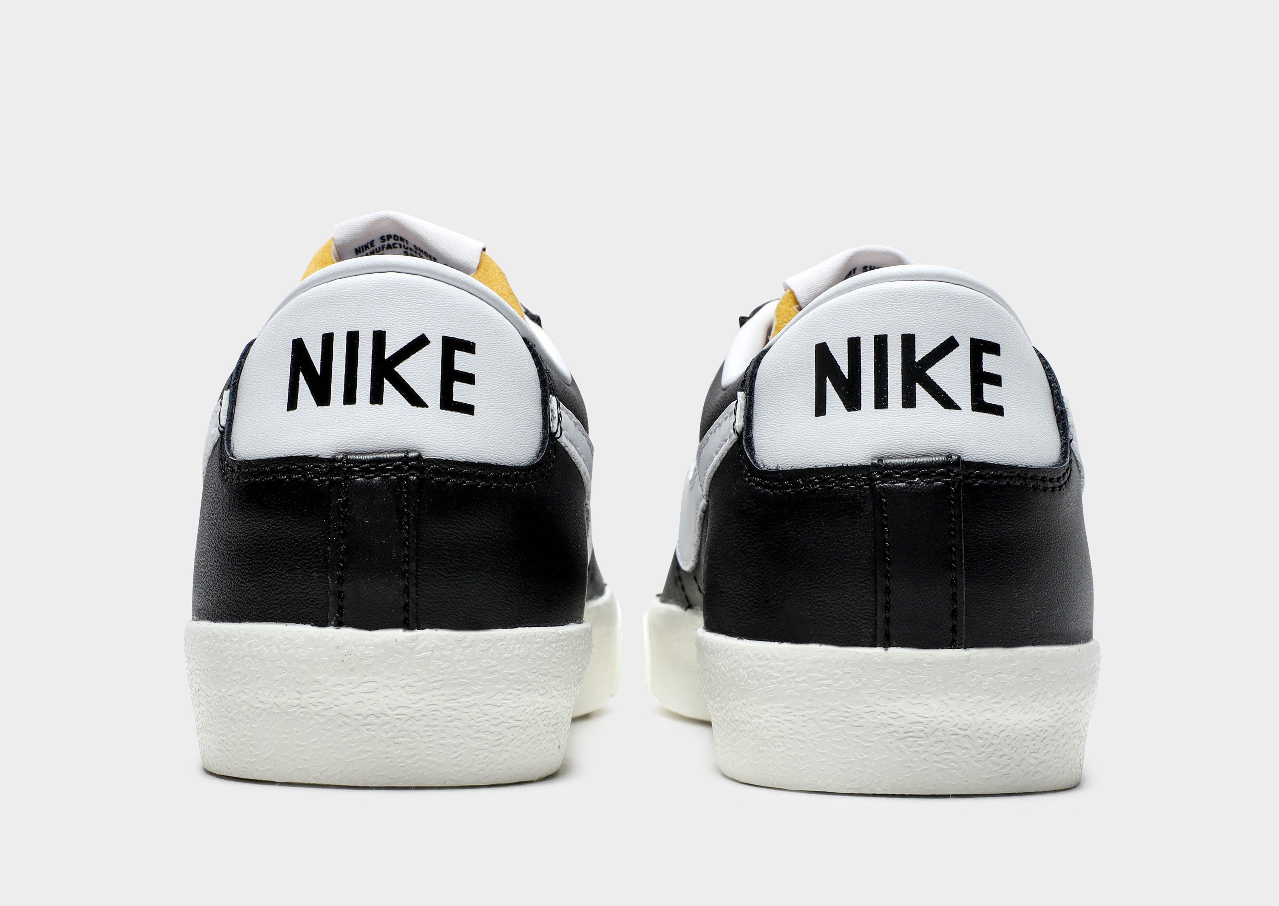 black nike blazer low
