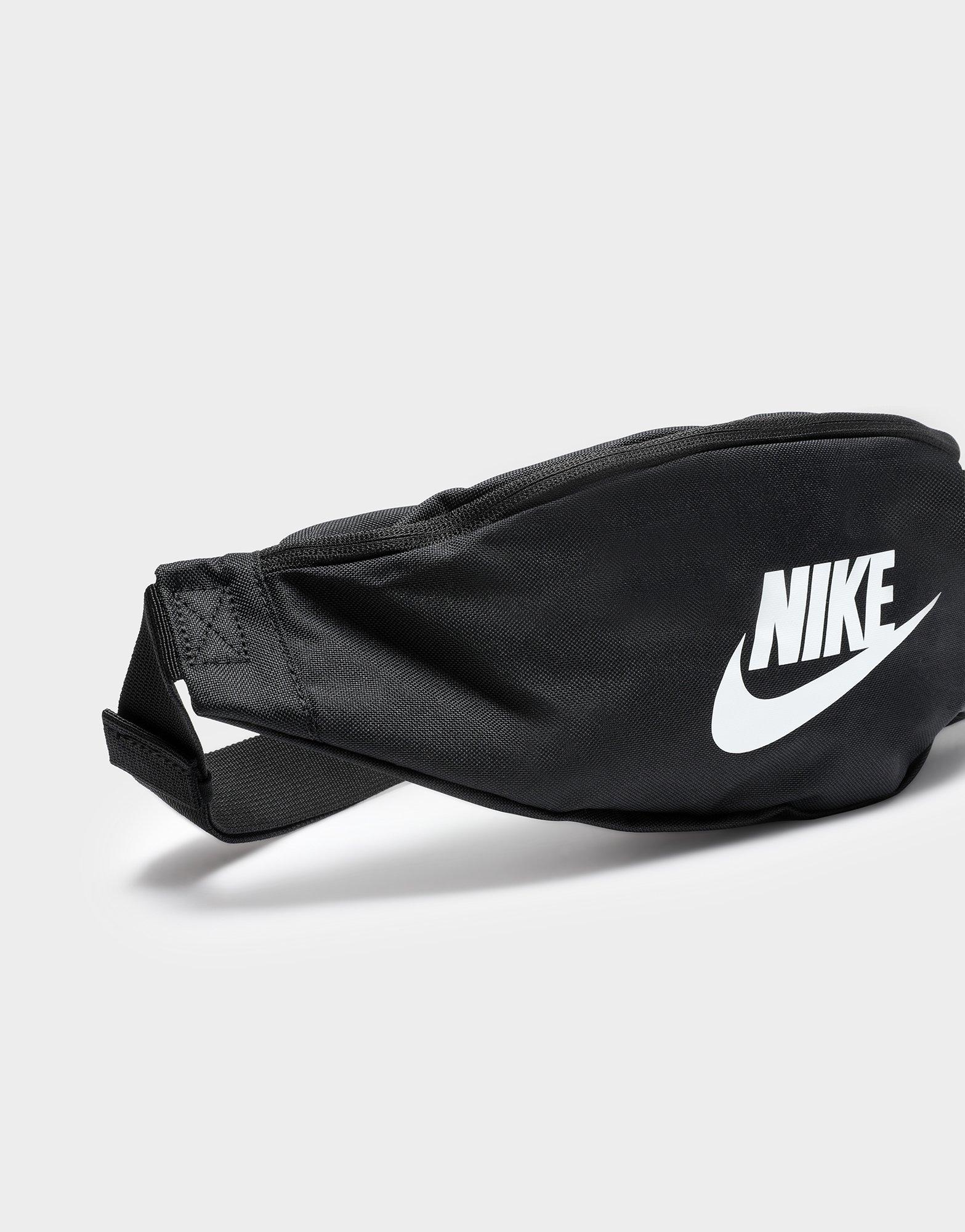 Nike Heritage Hip Bag