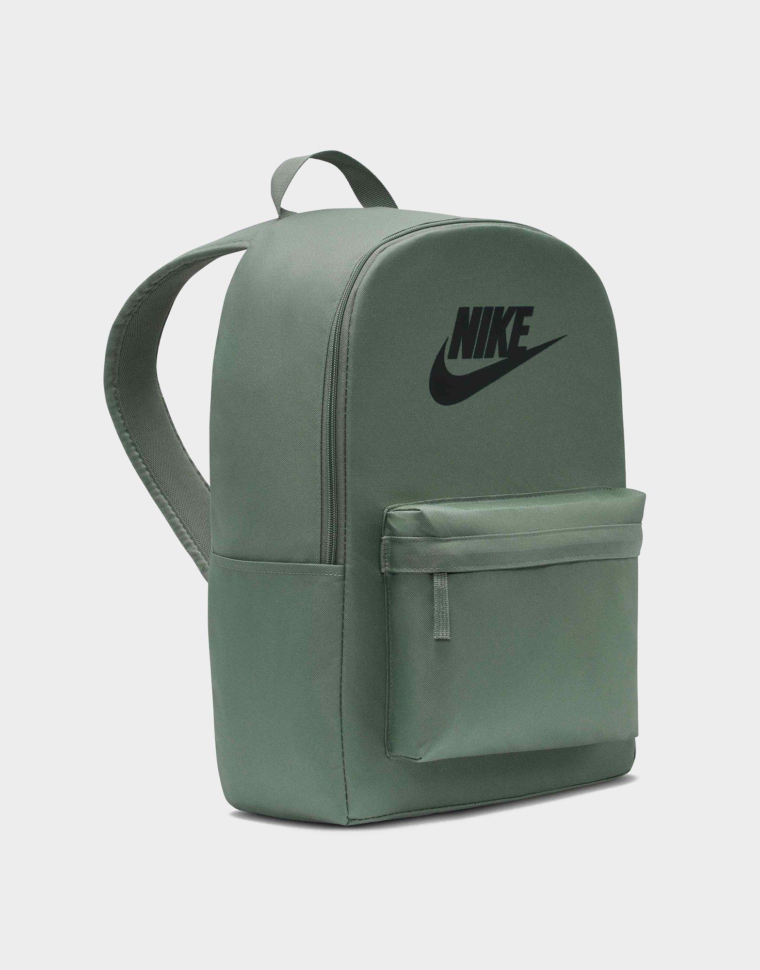 Nike Backpack (25L) Heritage