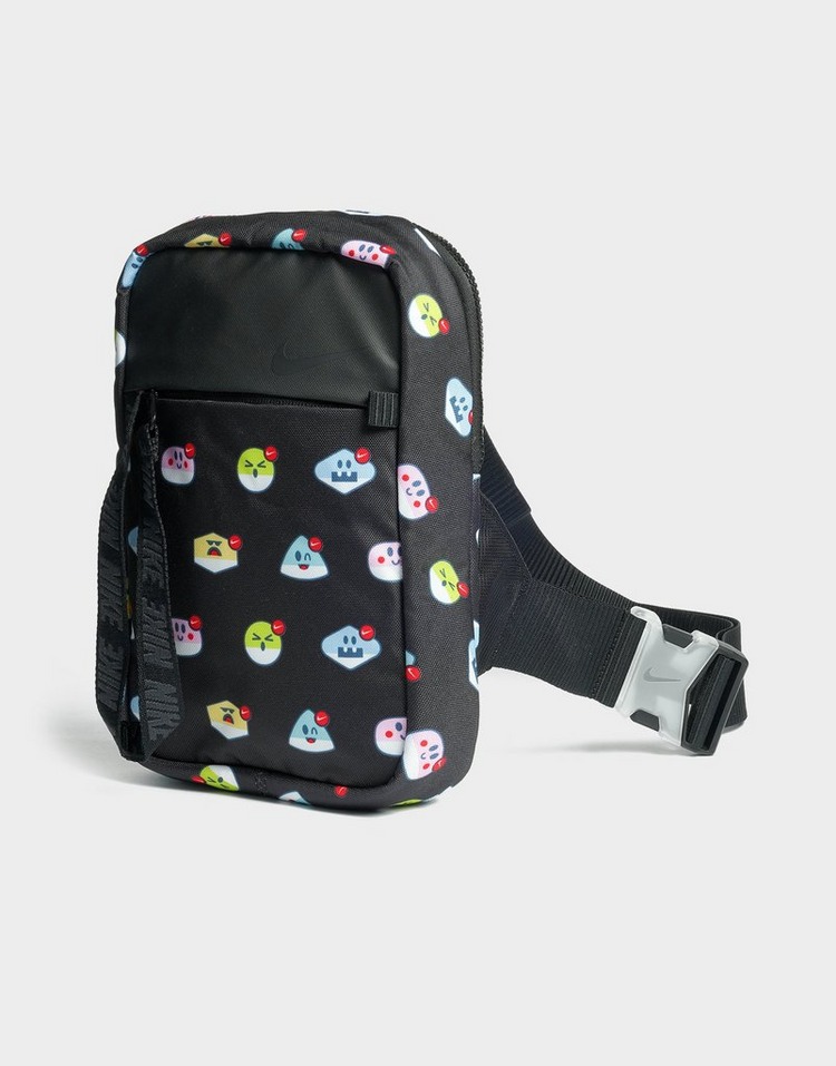 essentials hip pack
