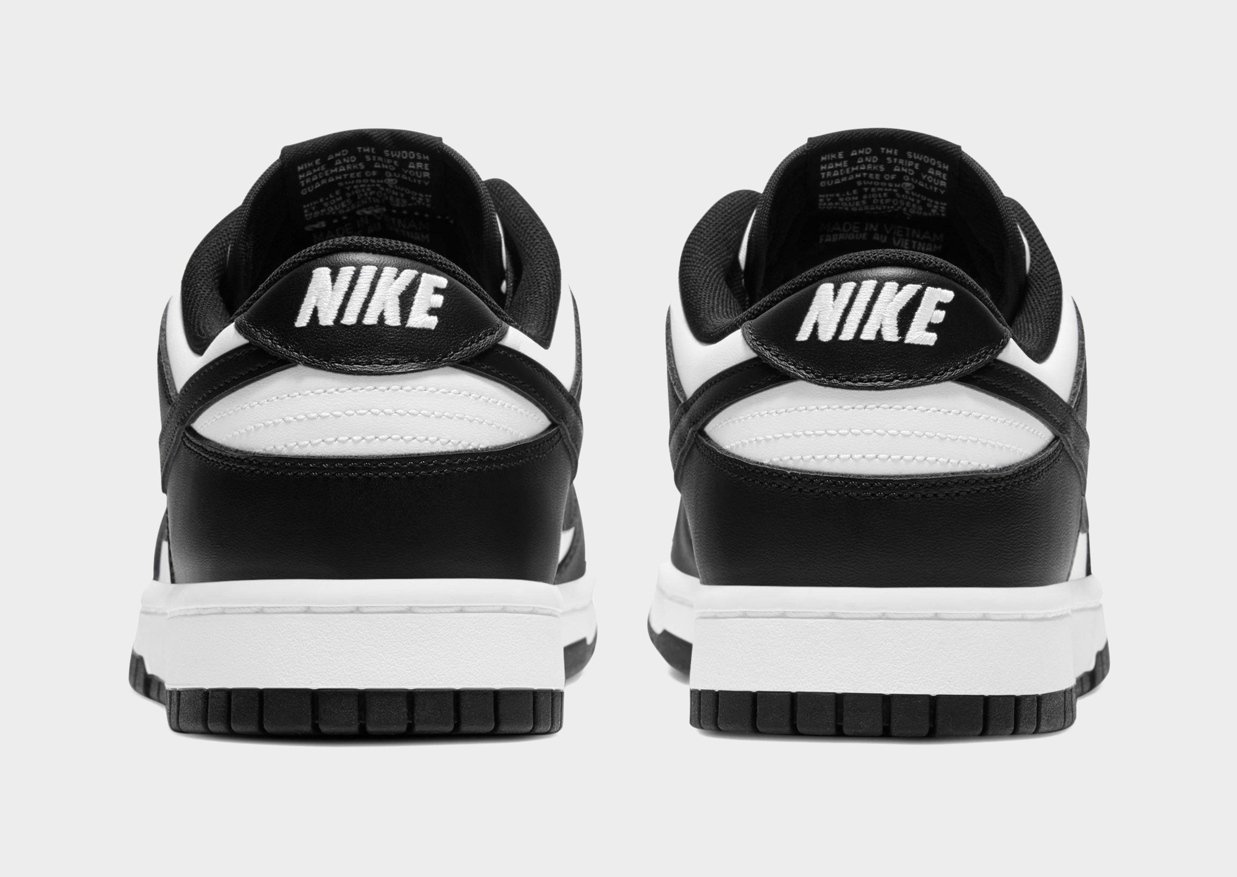 black panda dunks nike