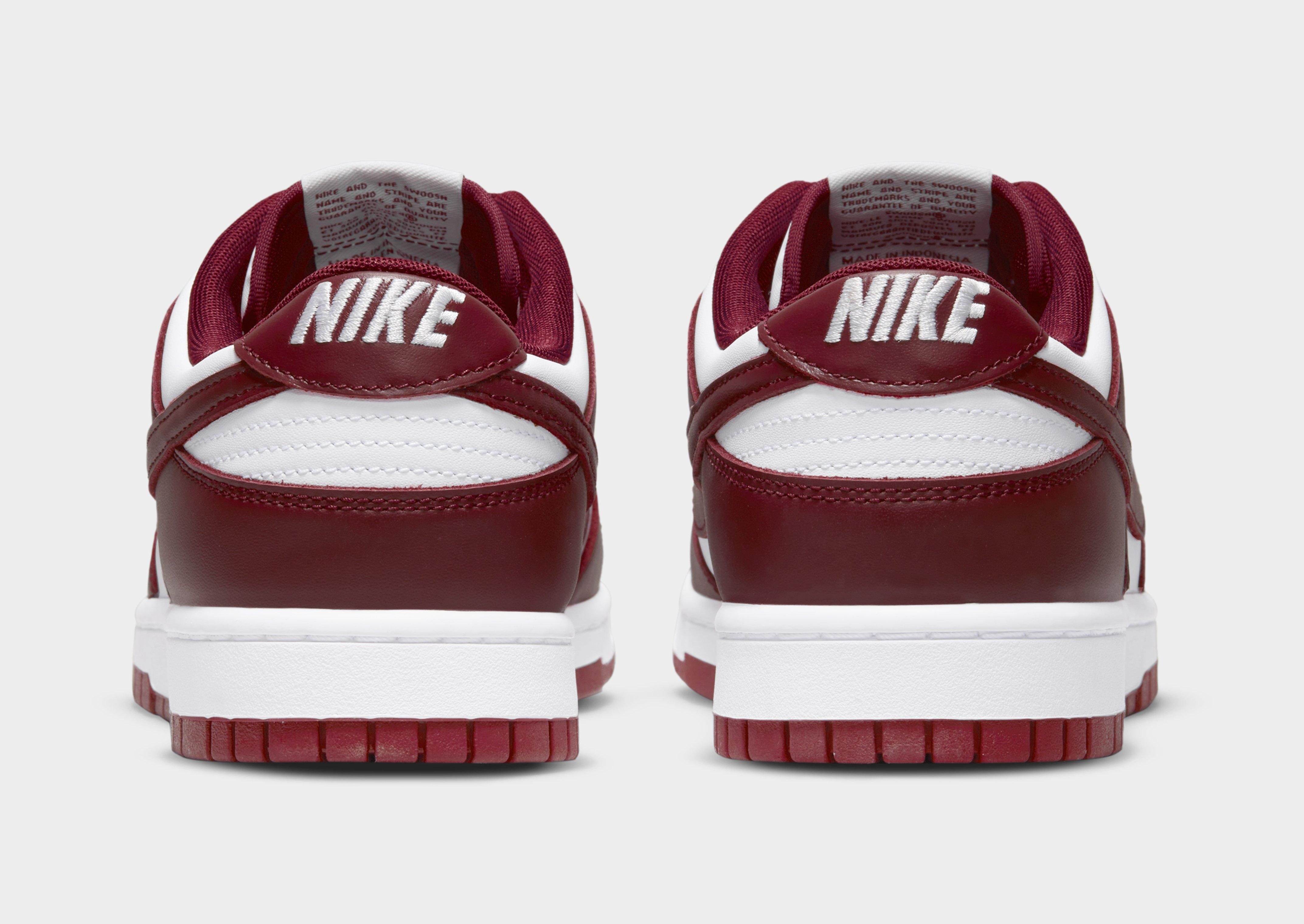 Red nike hot sale dunk low